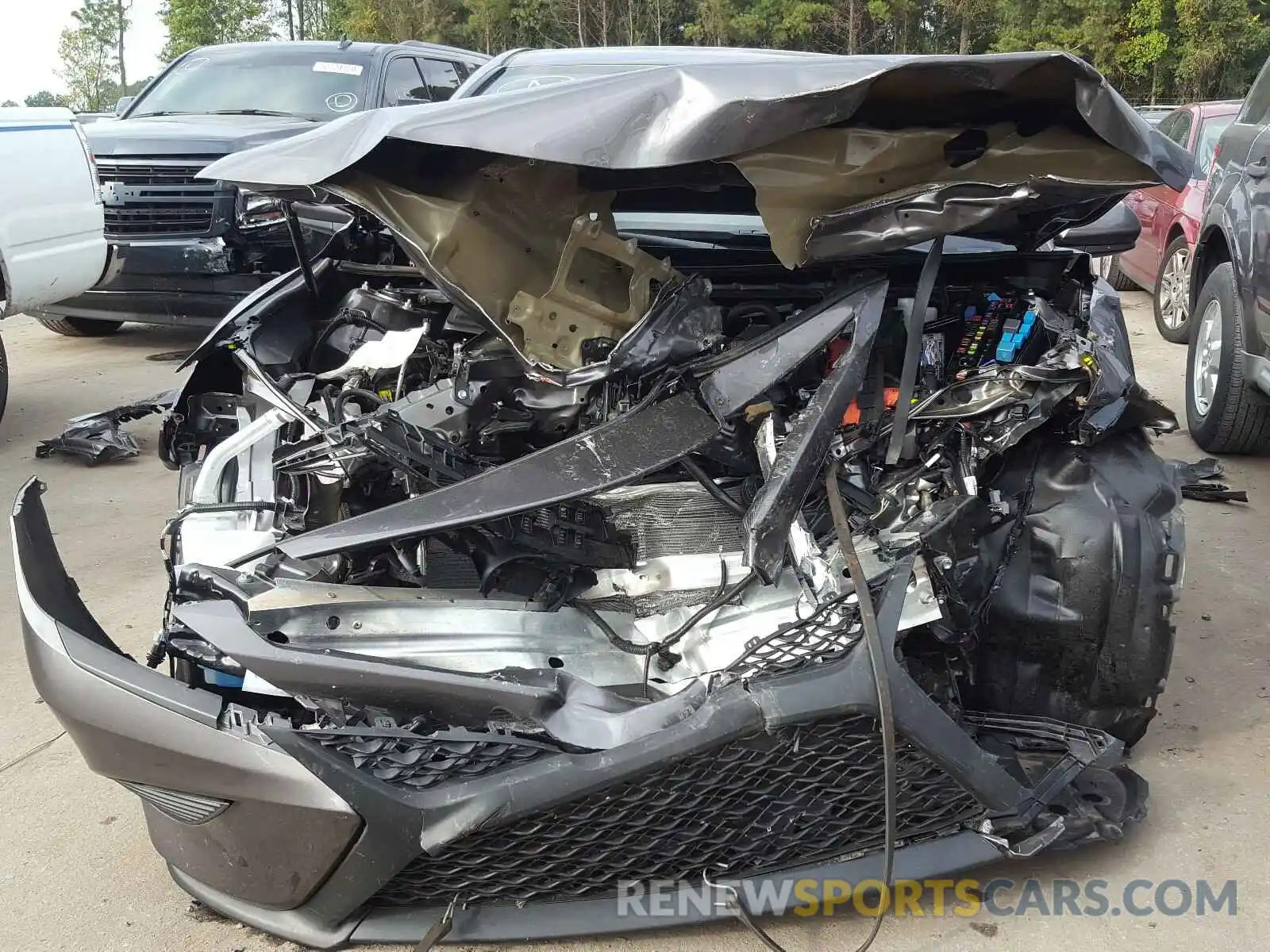 9 Фотография поврежденного автомобиля 4T1G11AK8LU895361 TOYOTA CAMRY 2020