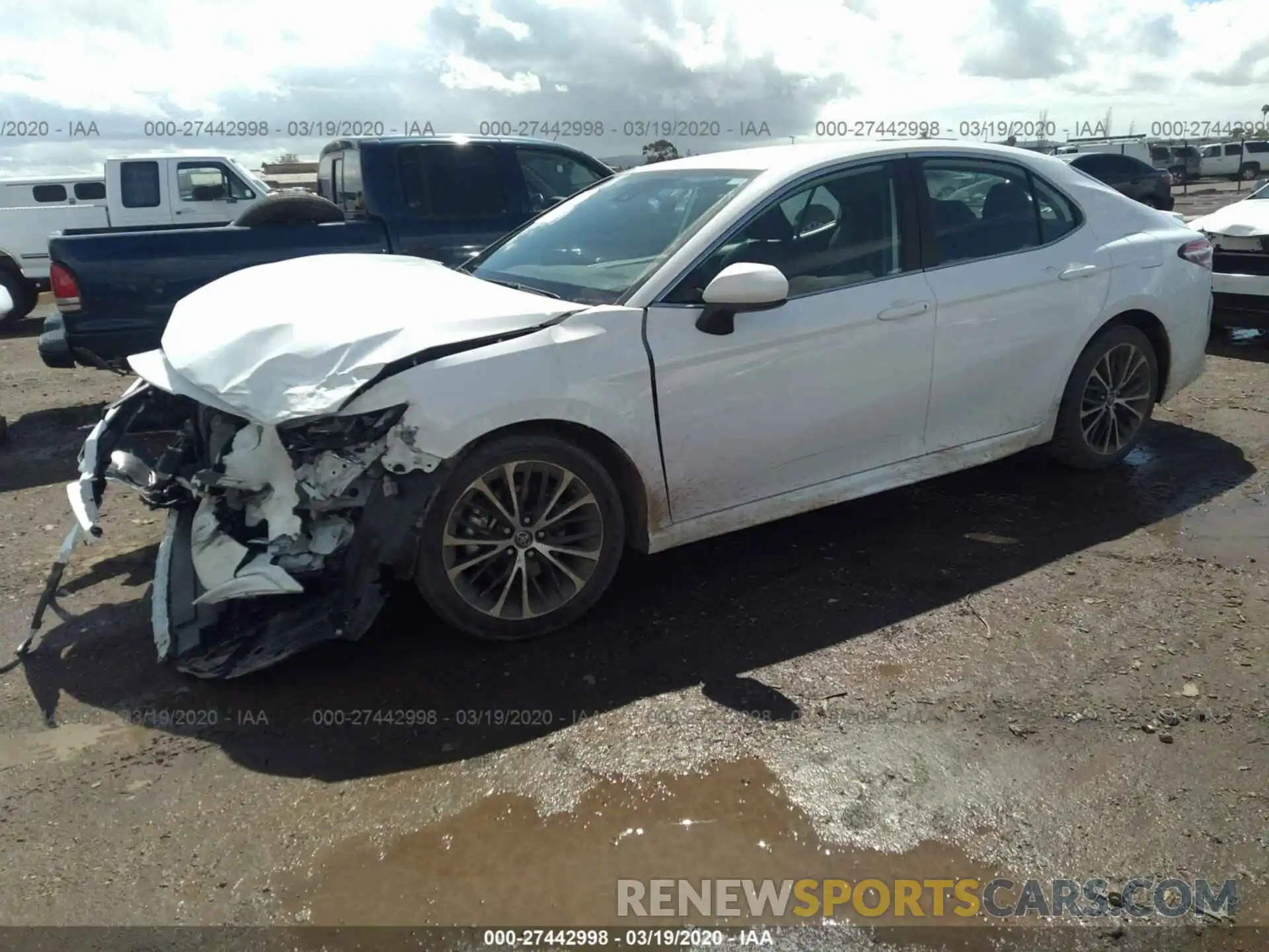 2 Photograph of a damaged car 4T1G11AK8LU897207 TOYOTA CAMRY 2020