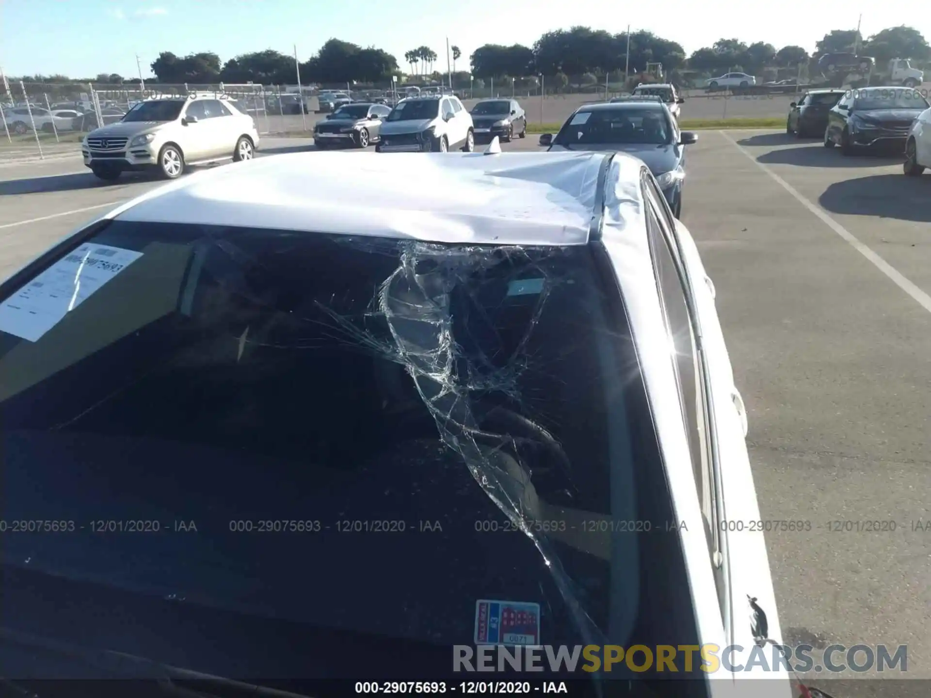 6 Photograph of a damaged car 4T1G11AK8LU900915 TOYOTA CAMRY 2020