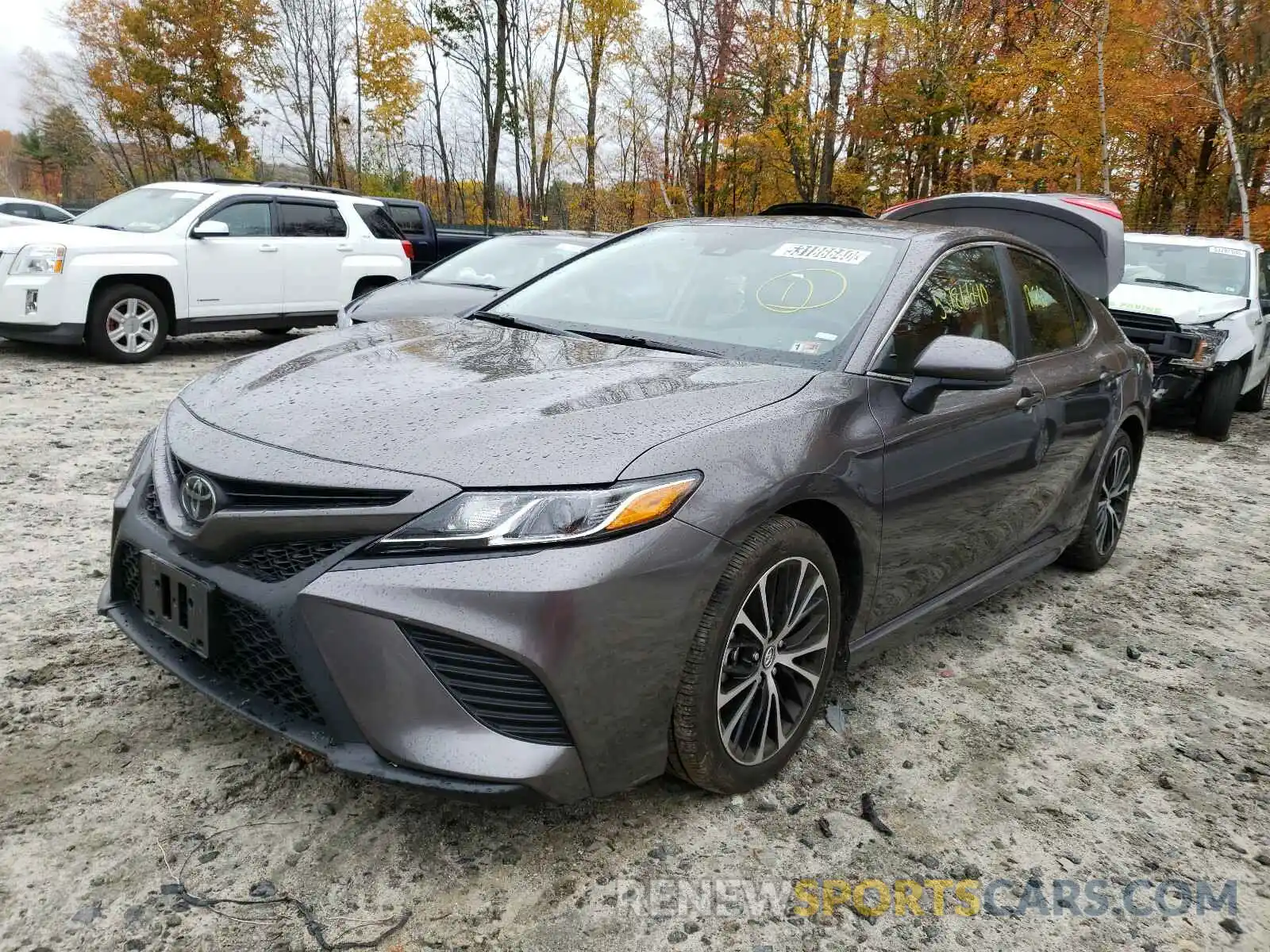 2 Photograph of a damaged car 4T1G11AK8LU915351 TOYOTA CAMRY 2020