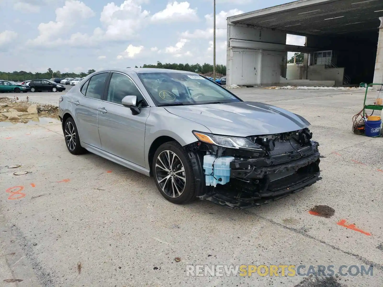 1 Photograph of a damaged car 4T1G11AK8LU920551 TOYOTA CAMRY 2020