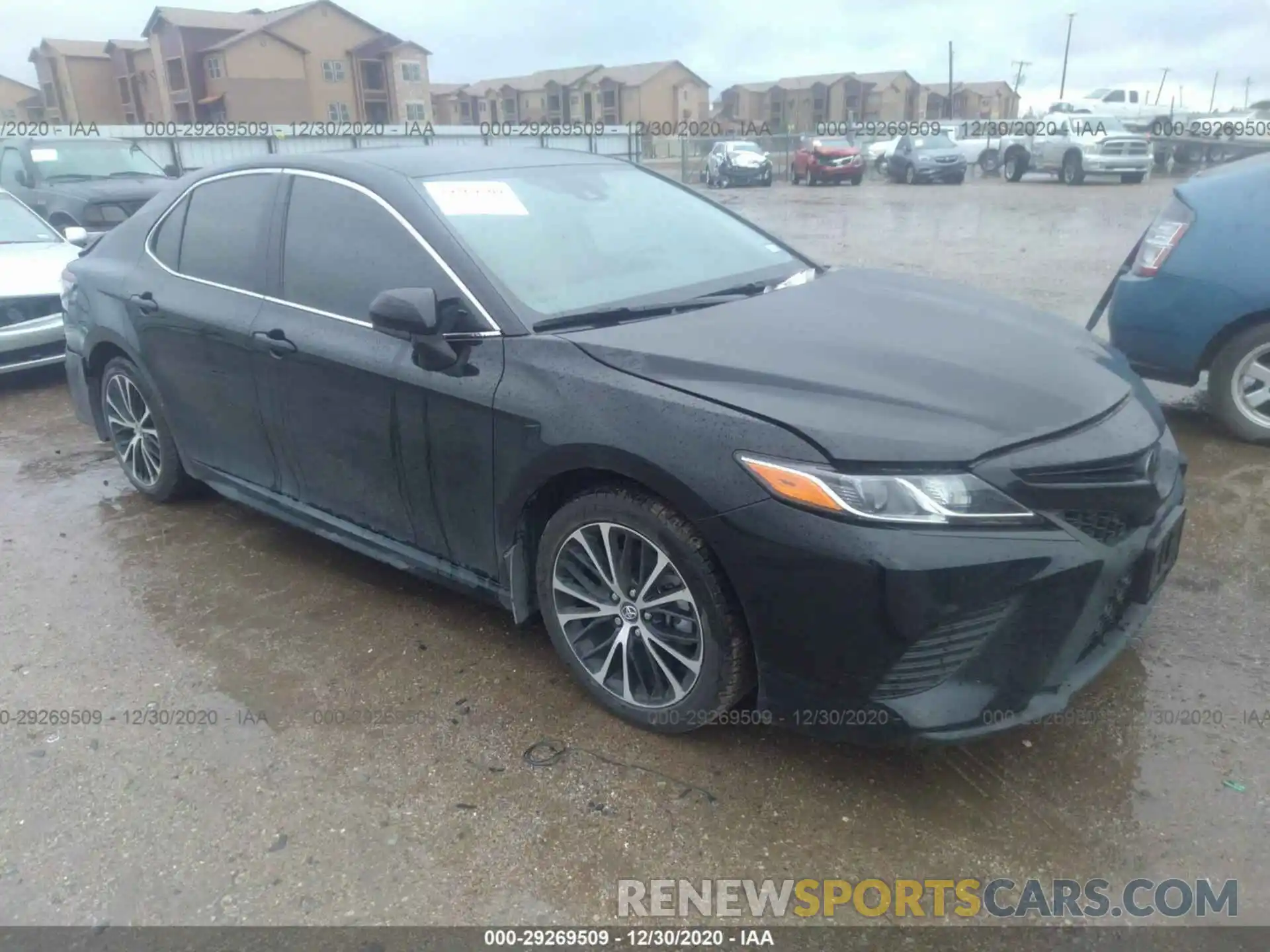 1 Photograph of a damaged car 4T1G11AK8LU922218 TOYOTA CAMRY 2020