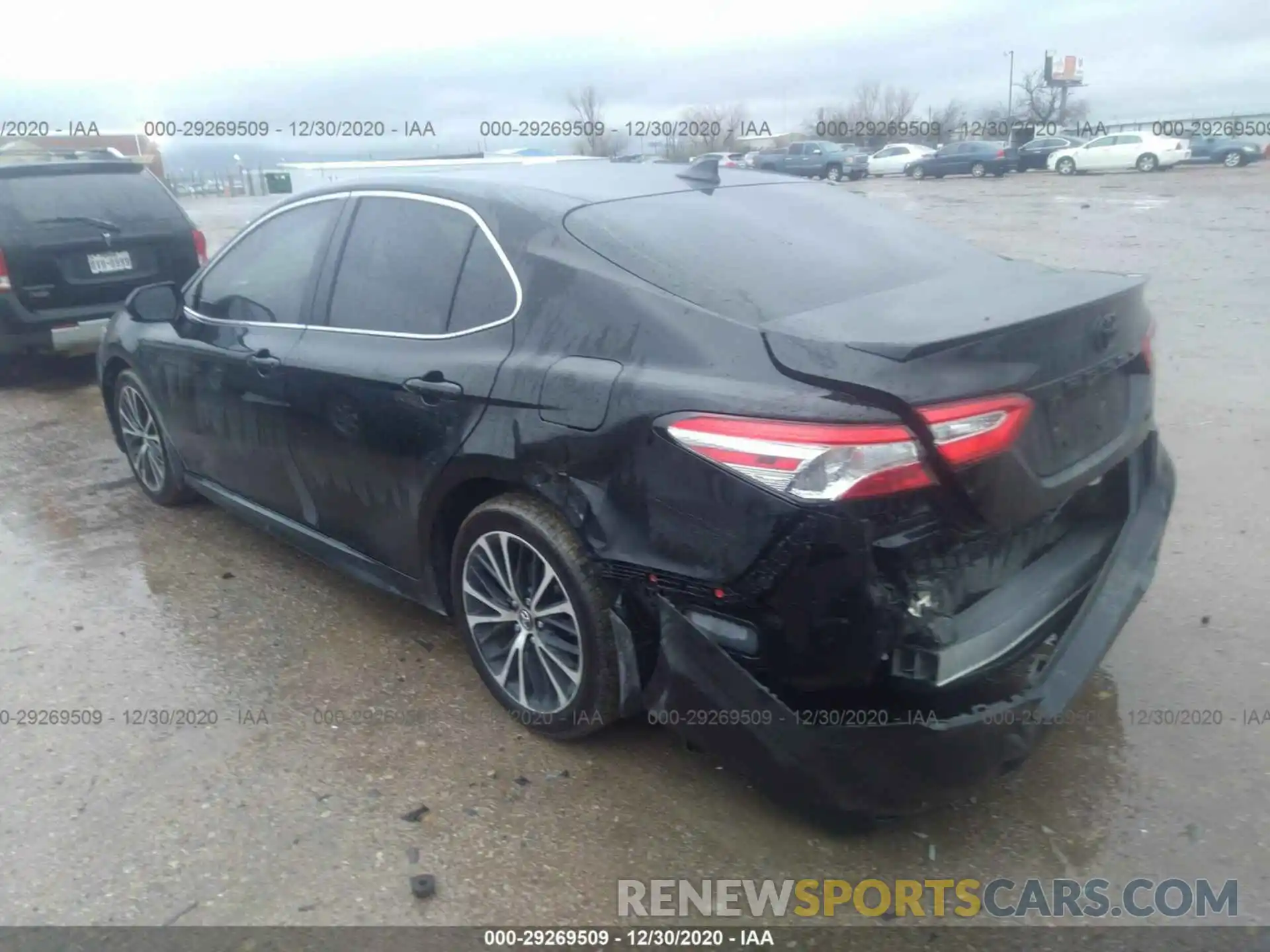 3 Photograph of a damaged car 4T1G11AK8LU922218 TOYOTA CAMRY 2020