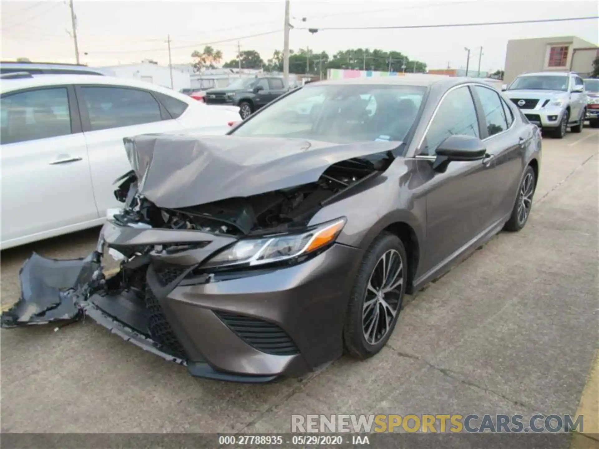 2 Photograph of a damaged car 4T1G11AK8LU922249 TOYOTA CAMRY 2020