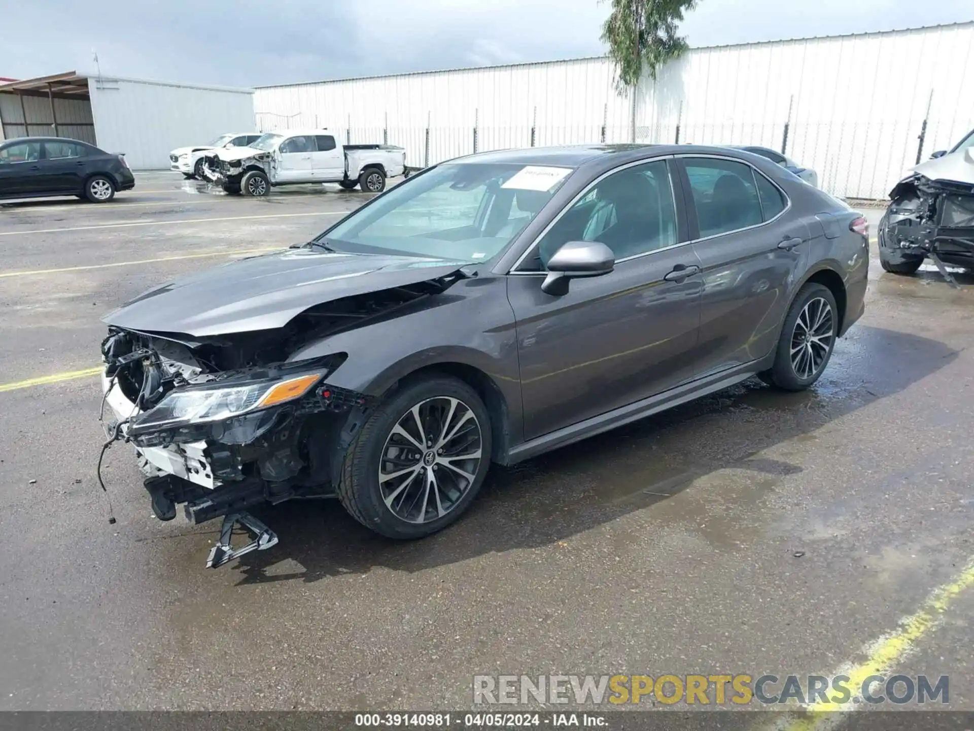 2 Photograph of a damaged car 4T1G11AK8LU929802 TOYOTA CAMRY 2020