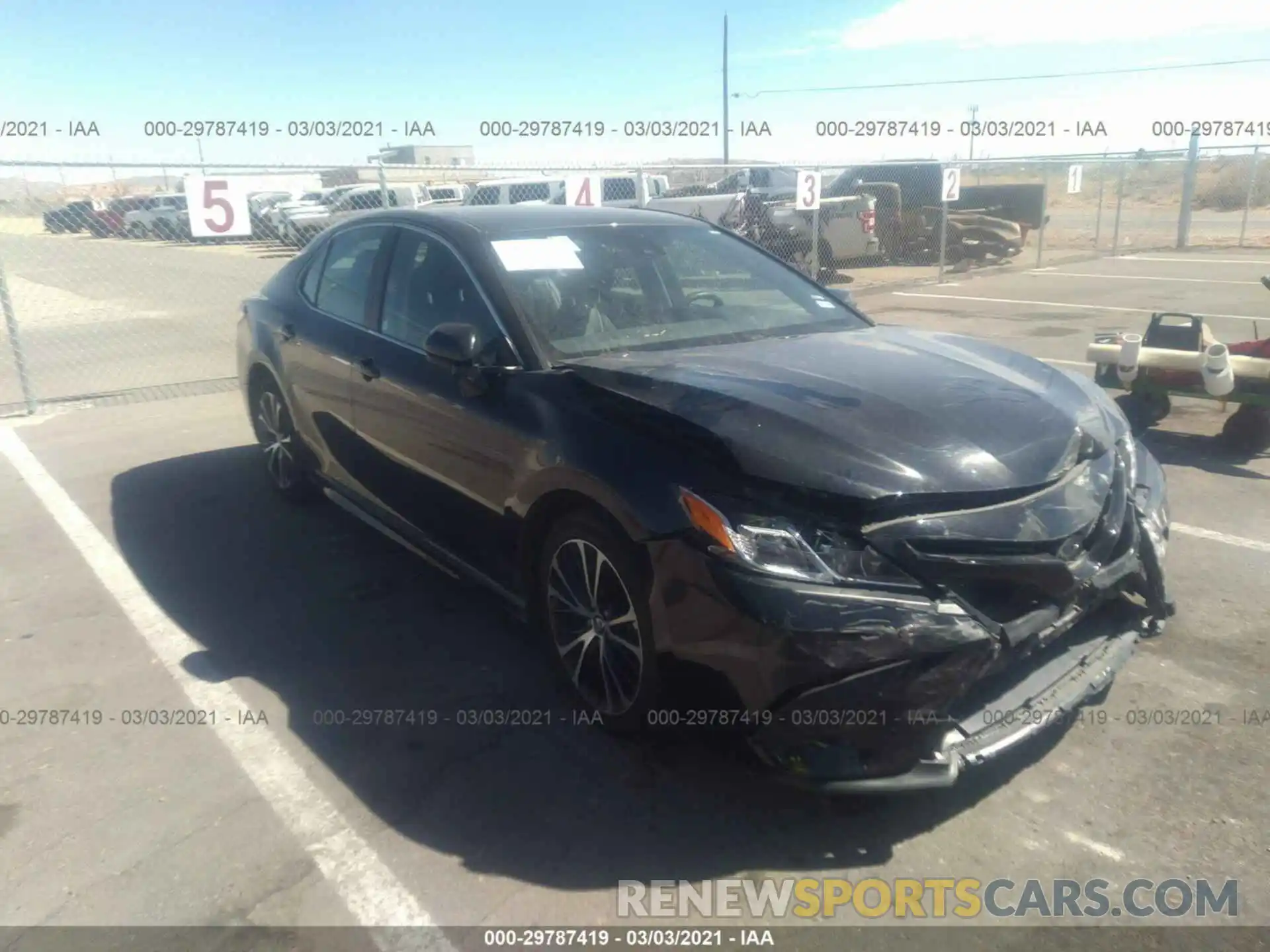 1 Photograph of a damaged car 4T1G11AK8LU930397 TOYOTA CAMRY 2020