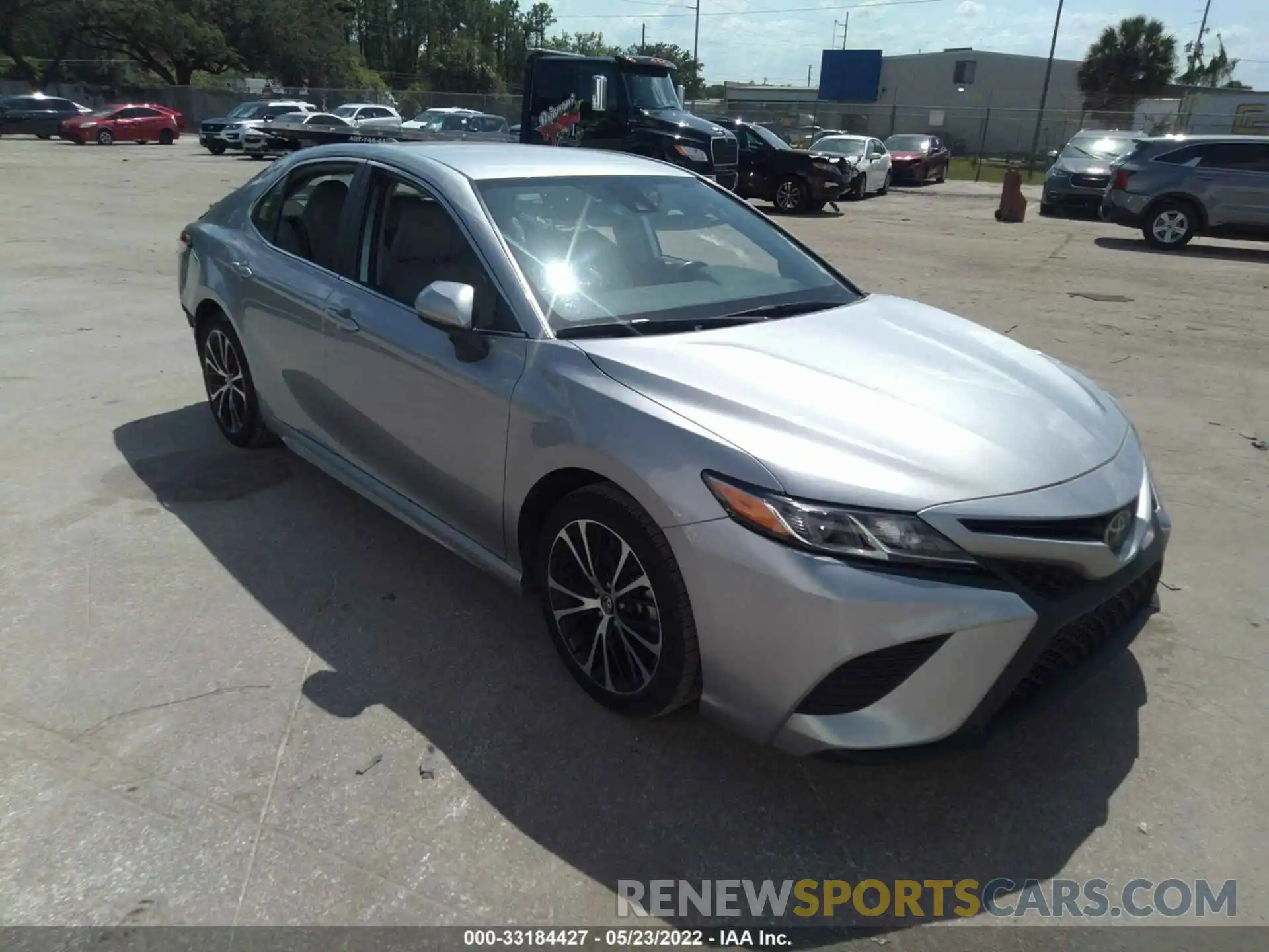 1 Photograph of a damaged car 4T1G11AK8LU940427 TOYOTA CAMRY 2020