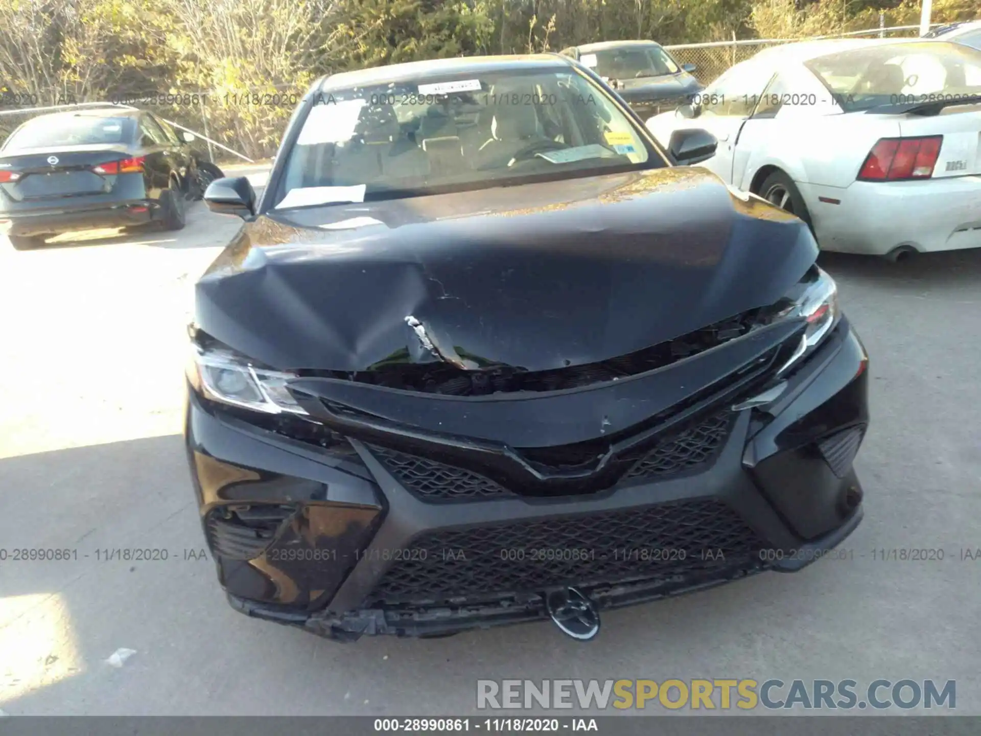 6 Photograph of a damaged car 4T1G11AK8LU941593 TOYOTA CAMRY 2020