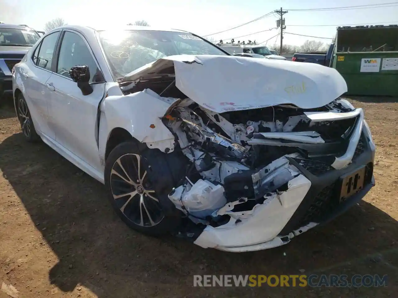 1 Photograph of a damaged car 4T1G11AK8LU941867 TOYOTA CAMRY 2020