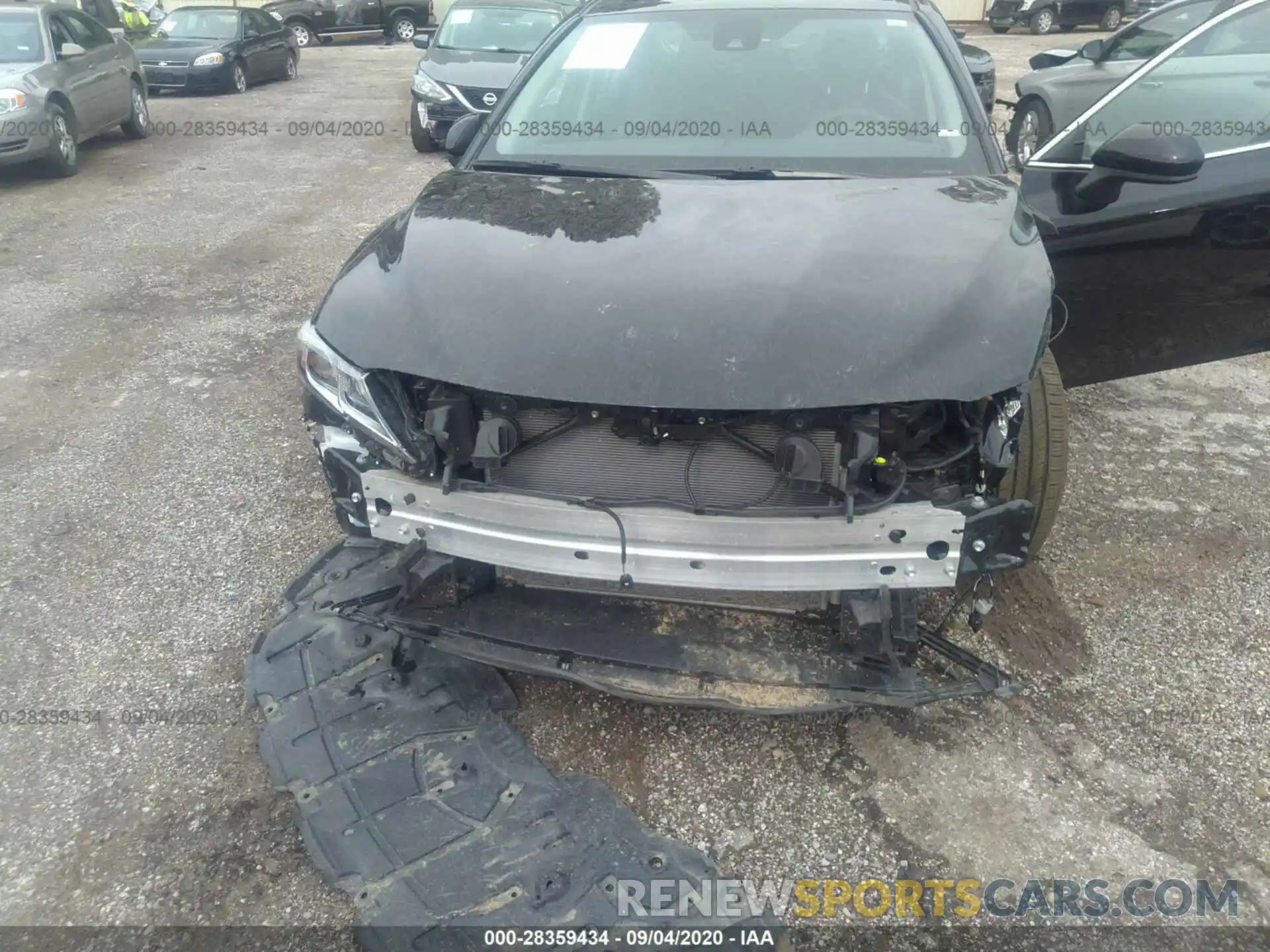 6 Photograph of a damaged car 4T1G11AK8LU944624 TOYOTA CAMRY 2020