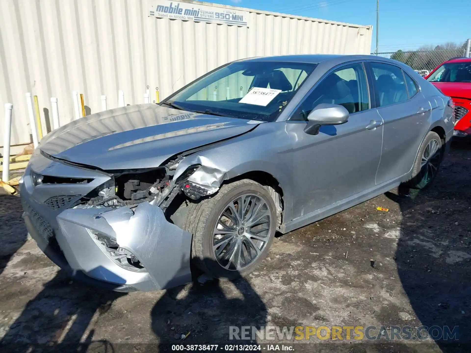 2 Photograph of a damaged car 4T1G11AK8LU947586 TOYOTA CAMRY 2020