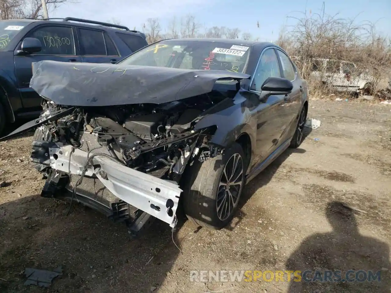 2 Photograph of a damaged car 4T1G11AK8LU948706 TOYOTA CAMRY 2020