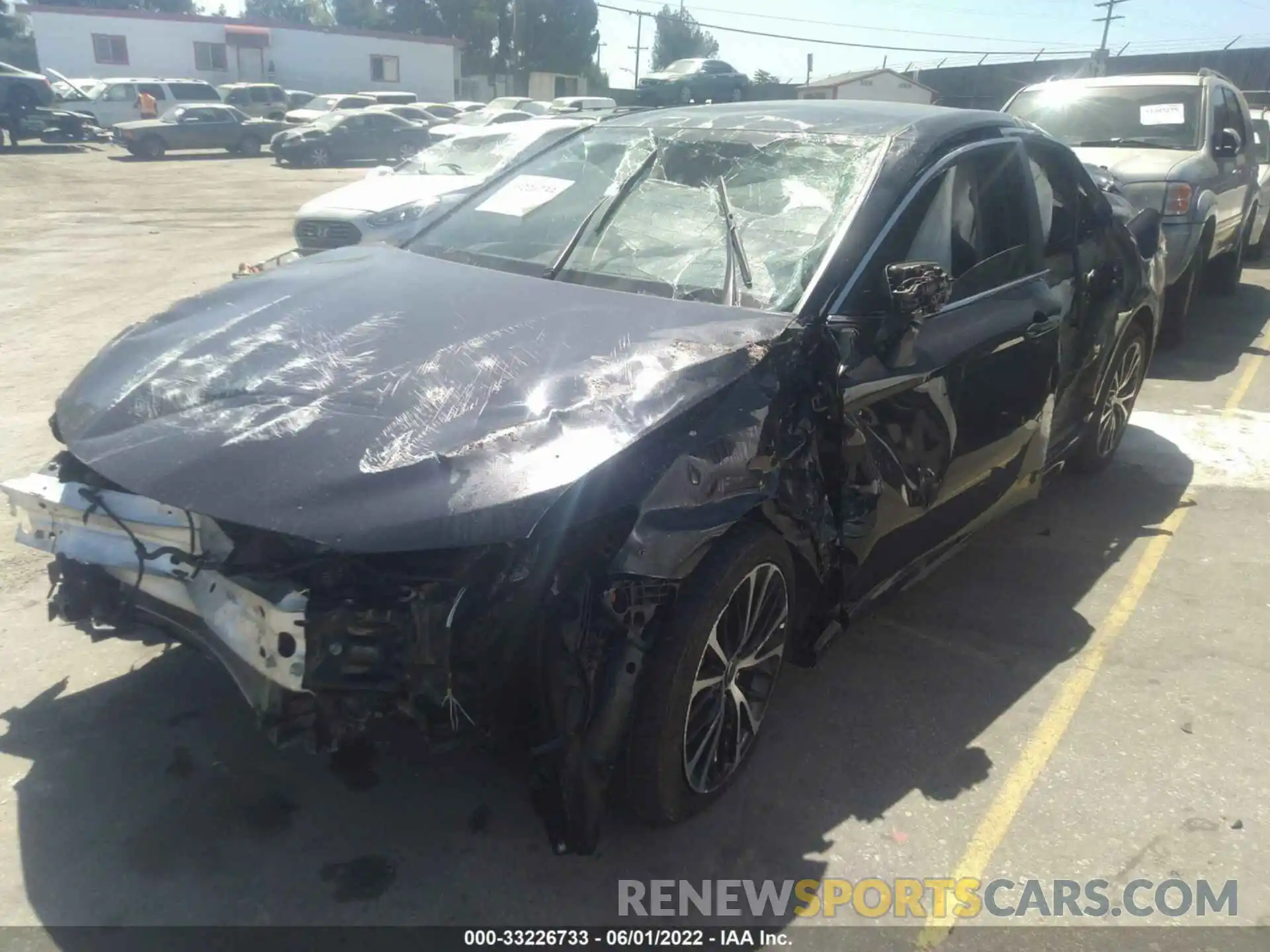 2 Photograph of a damaged car 4T1G11AK8LU949712 TOYOTA CAMRY 2020