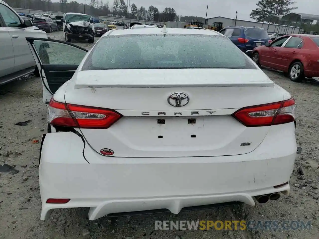 6 Photograph of a damaged car 4T1G11AK8LU949922 TOYOTA CAMRY 2020