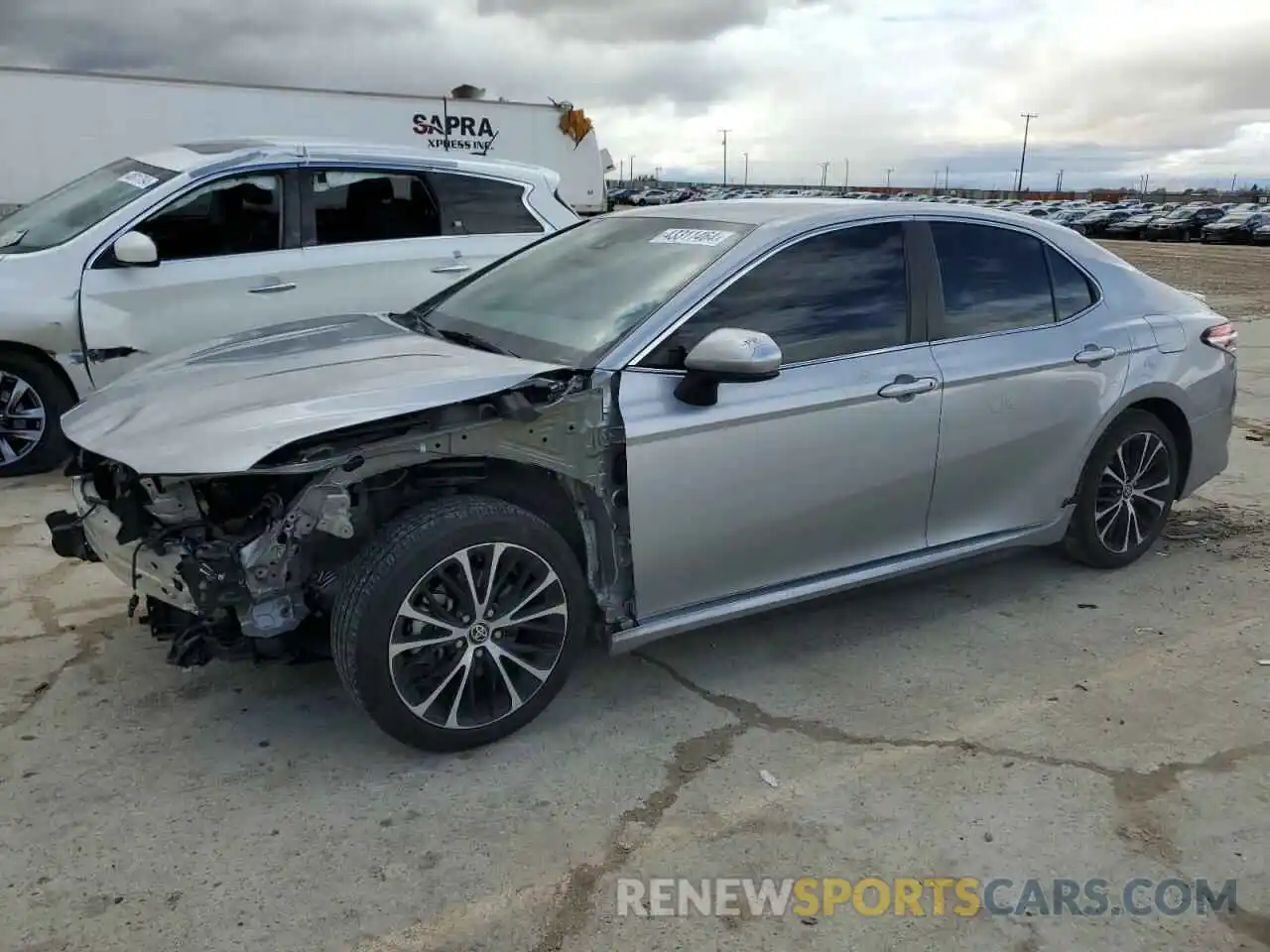 1 Photograph of a damaged car 4T1G11AK8LU954652 TOYOTA CAMRY 2020