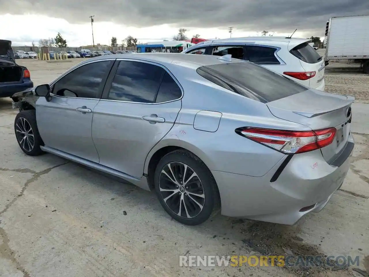 2 Photograph of a damaged car 4T1G11AK8LU954652 TOYOTA CAMRY 2020