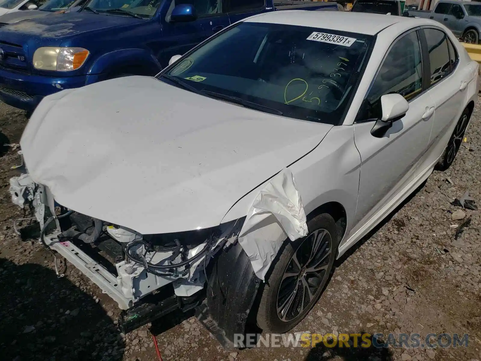 2 Photograph of a damaged car 4T1G11AK8LU963111 TOYOTA CAMRY 2020