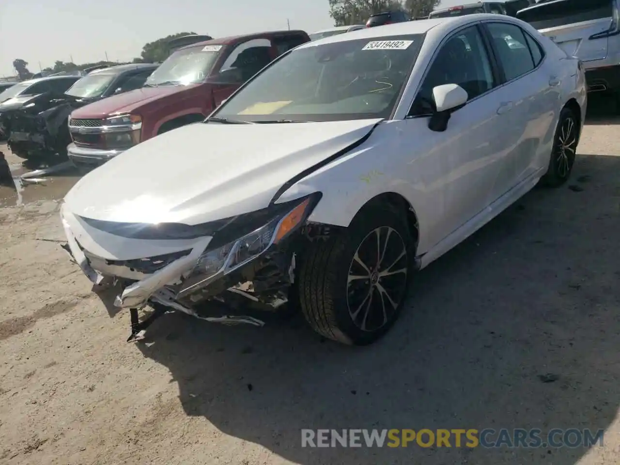 2 Photograph of a damaged car 4T1G11AK8LU964758 TOYOTA CAMRY 2020