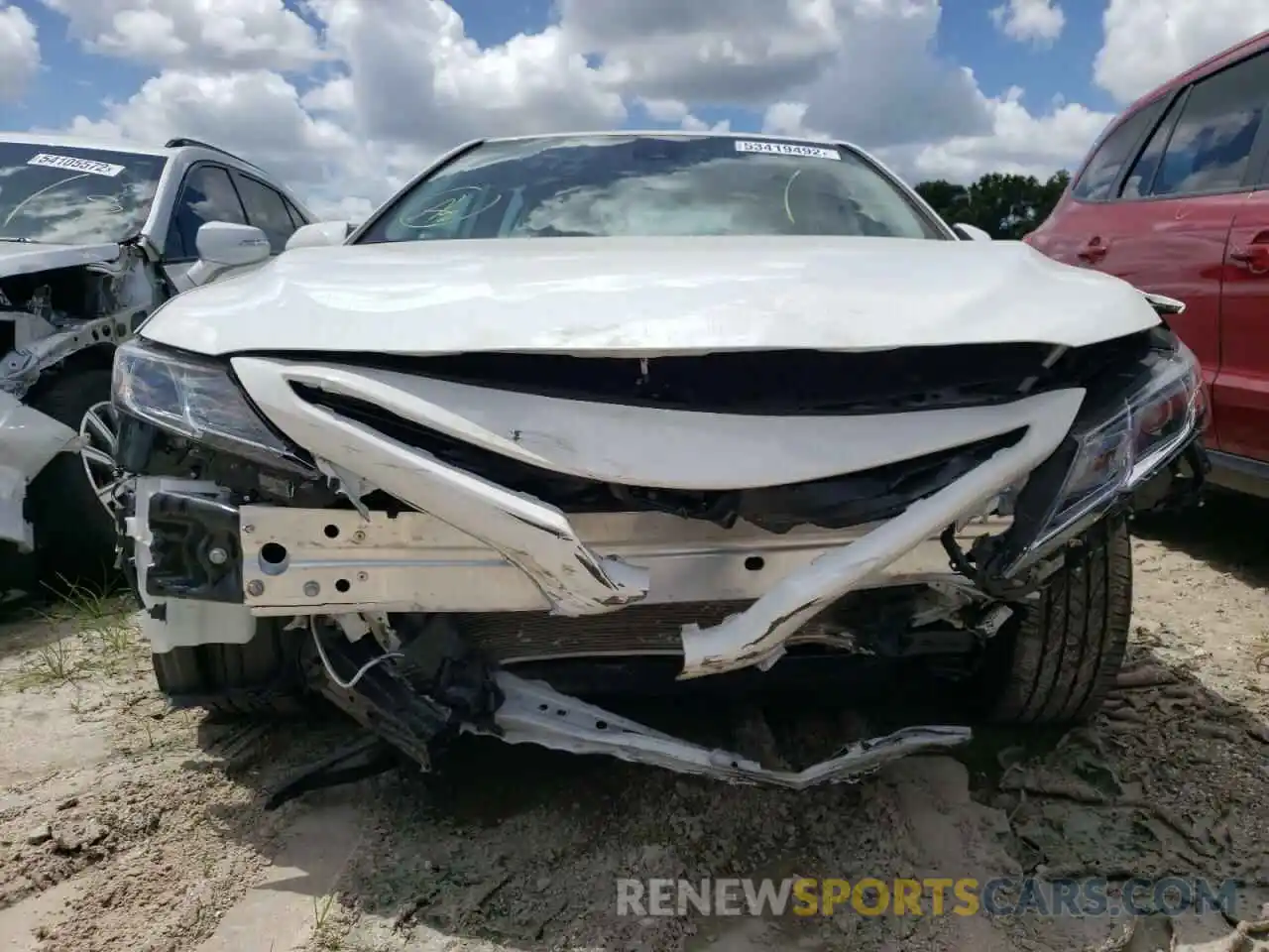 9 Photograph of a damaged car 4T1G11AK8LU964758 TOYOTA CAMRY 2020