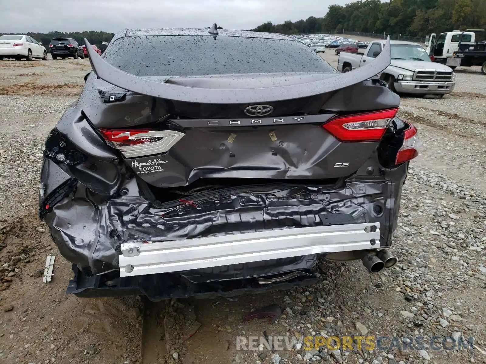 9 Photograph of a damaged car 4T1G11AK8LU981009 TOYOTA CAMRY 2020