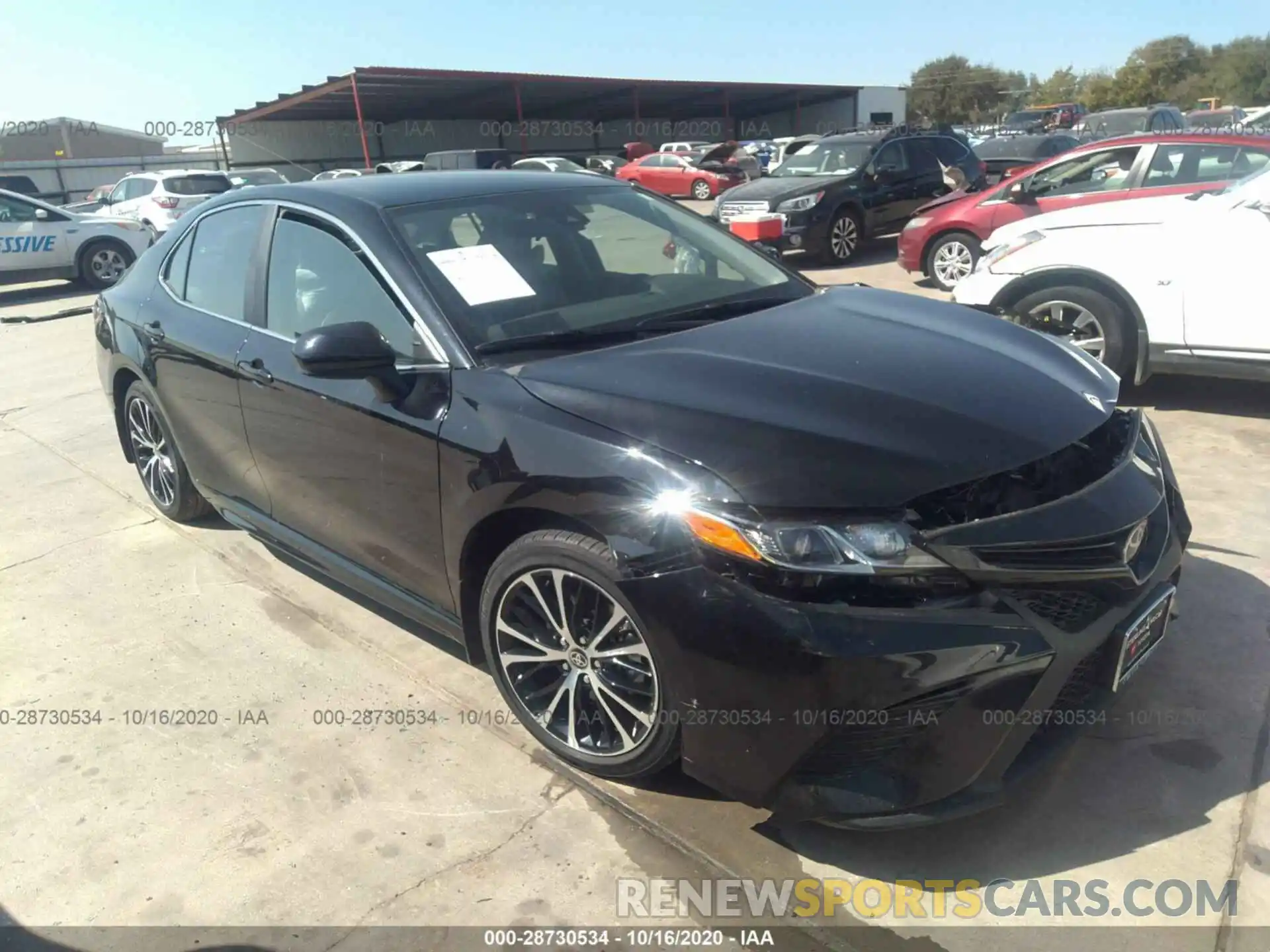 1 Photograph of a damaged car 4T1G11AK8LU985576 TOYOTA CAMRY 2020