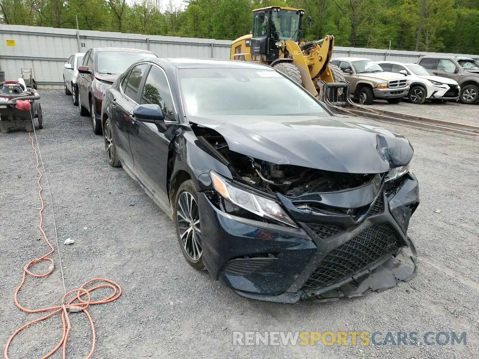 1 Photograph of a damaged car 4T1G11AK8LU986923 TOYOTA CAMRY 2020