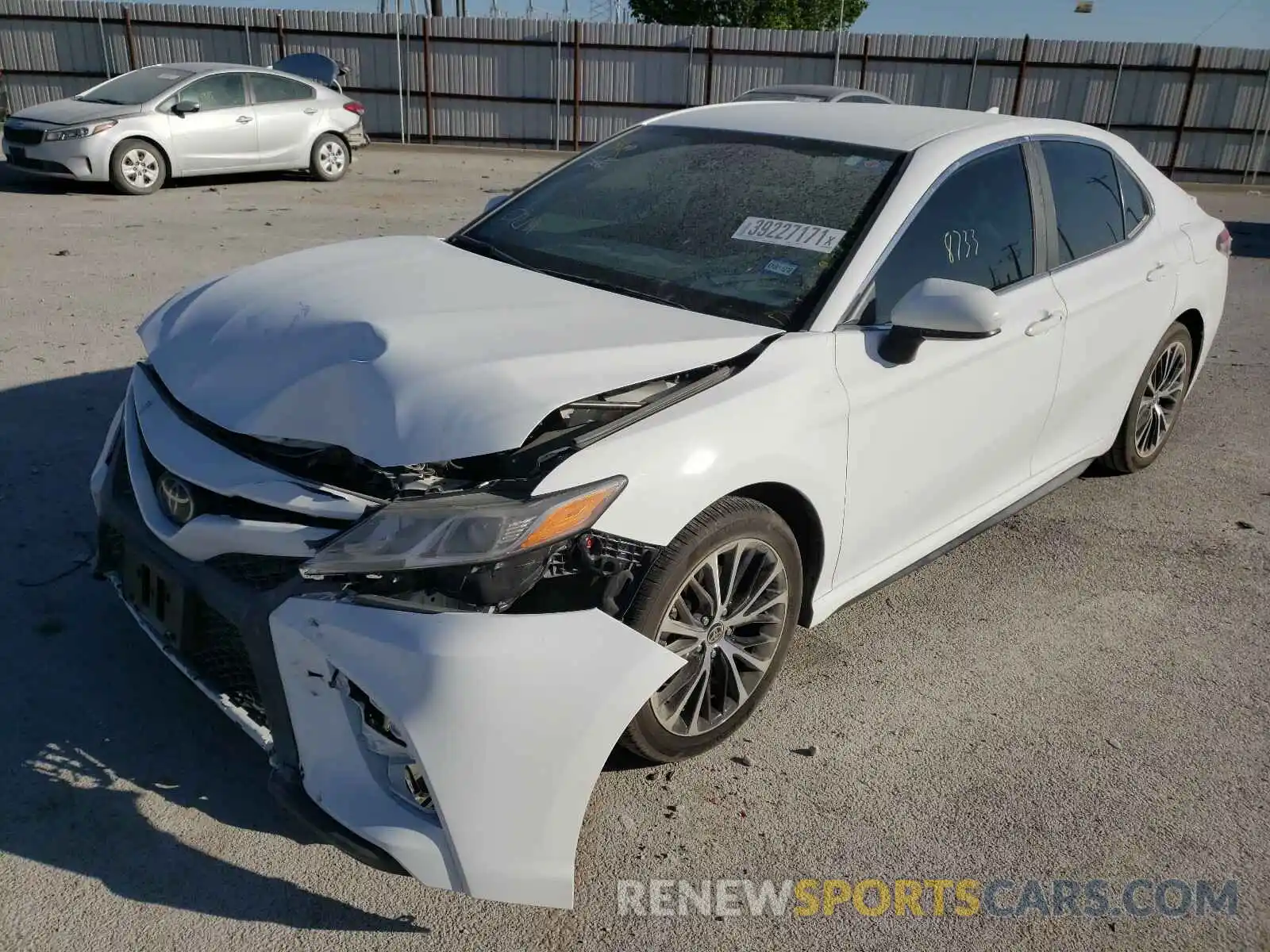 2 Photograph of a damaged car 4T1G11AK8LU991653 TOYOTA CAMRY 2020