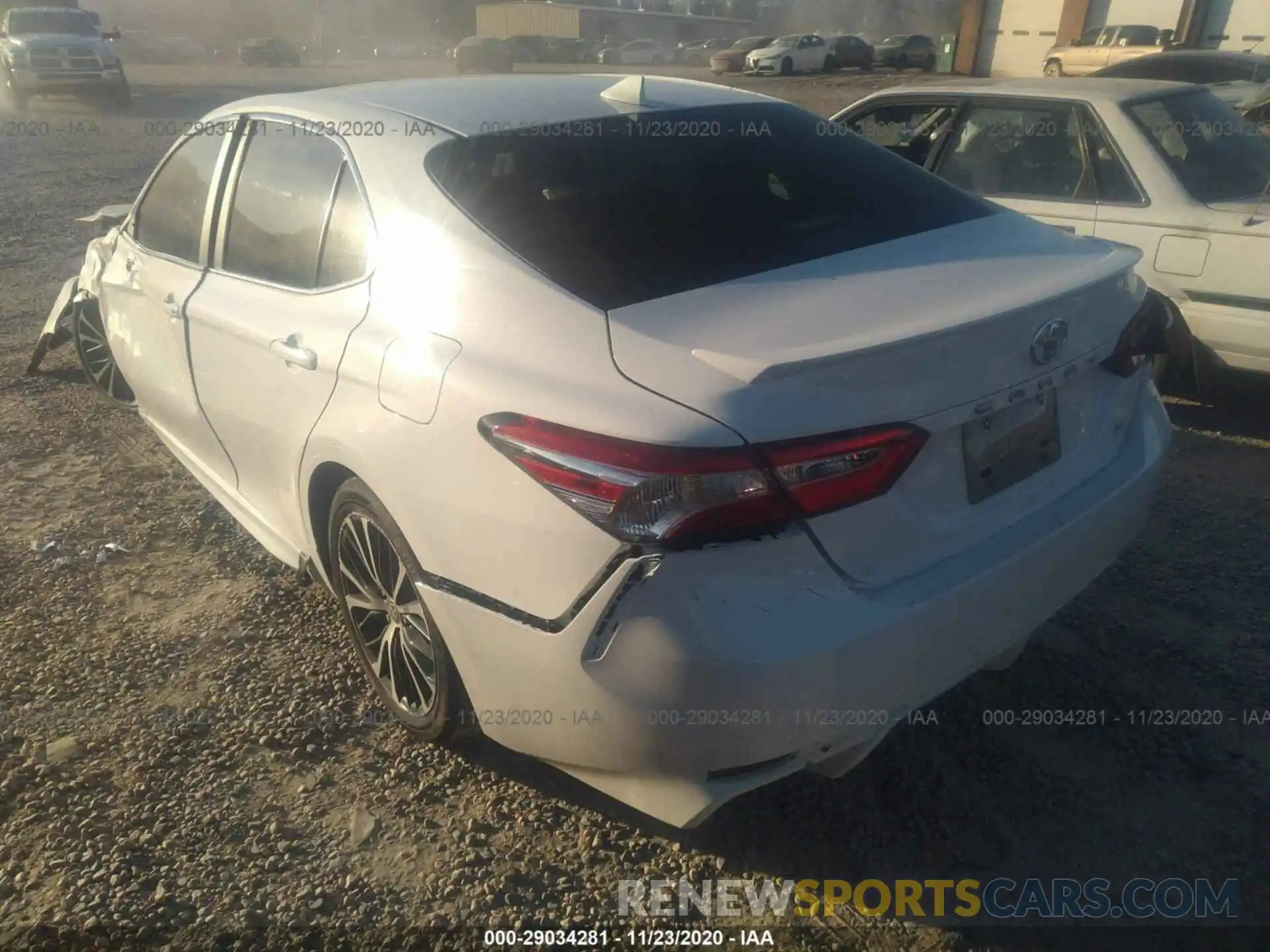 3 Photograph of a damaged car 4T1G11AK8LU993533 TOYOTA CAMRY 2020