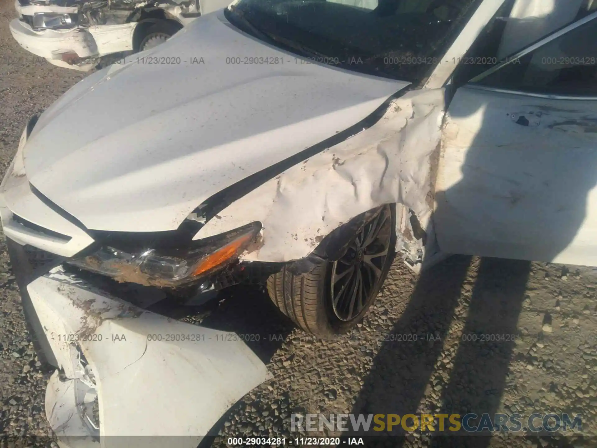 6 Photograph of a damaged car 4T1G11AK8LU993533 TOYOTA CAMRY 2020