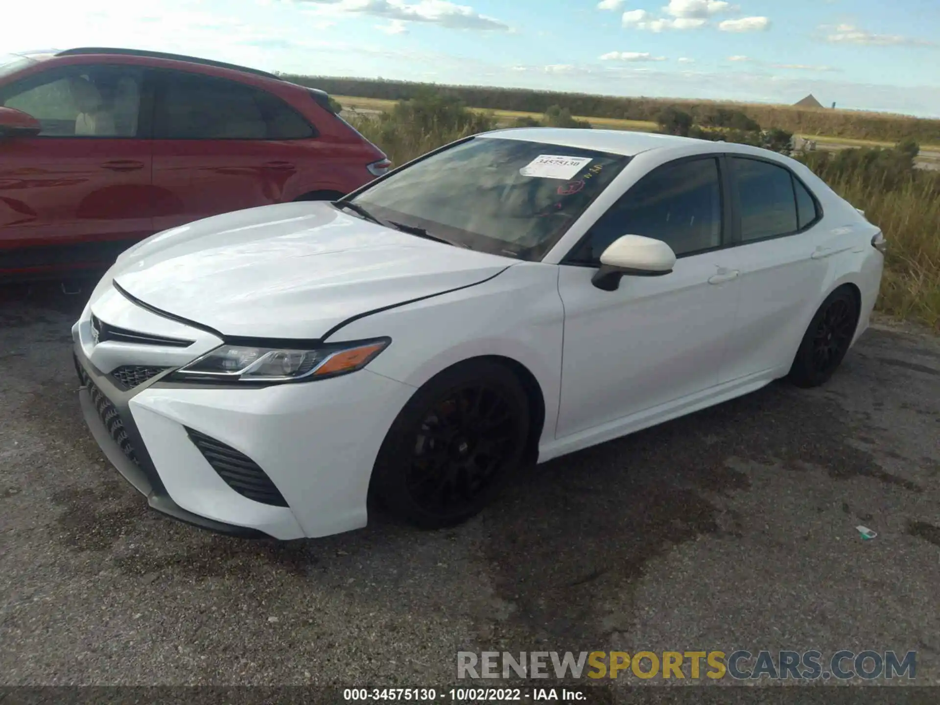 2 Photograph of a damaged car 4T1G11AK8LU998070 TOYOTA CAMRY 2020