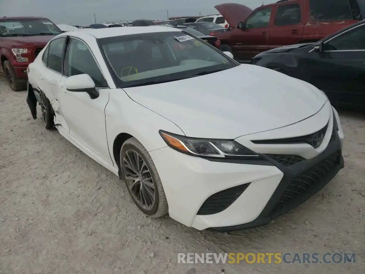 1 Photograph of a damaged car 4T1G11AK9LU301862 TOYOTA CAMRY 2020