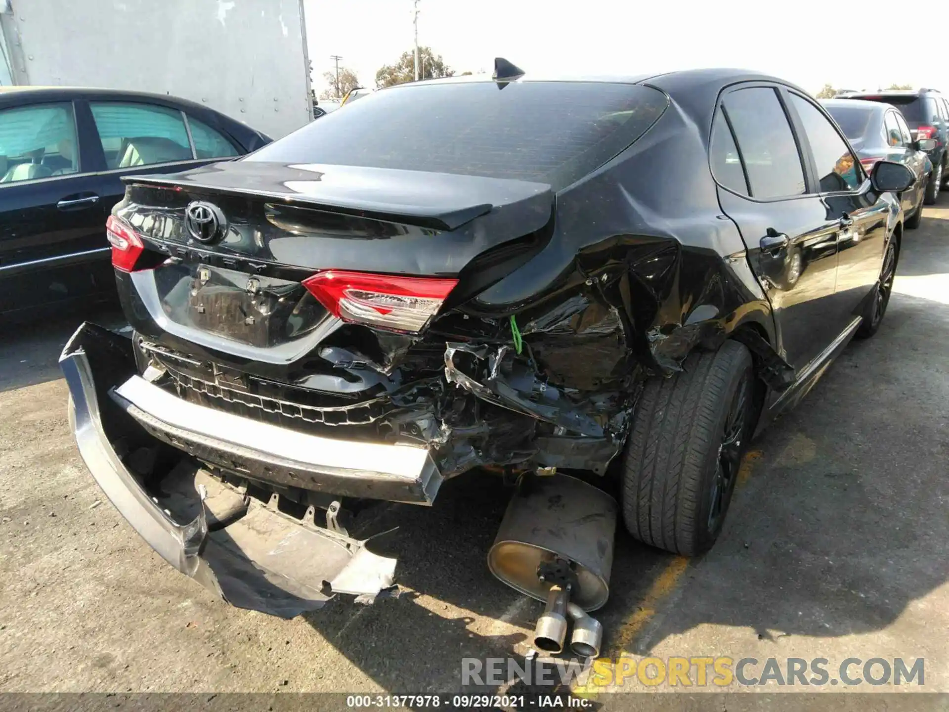 4 Photograph of a damaged car 4T1G11AK9LU303899 TOYOTA CAMRY 2020