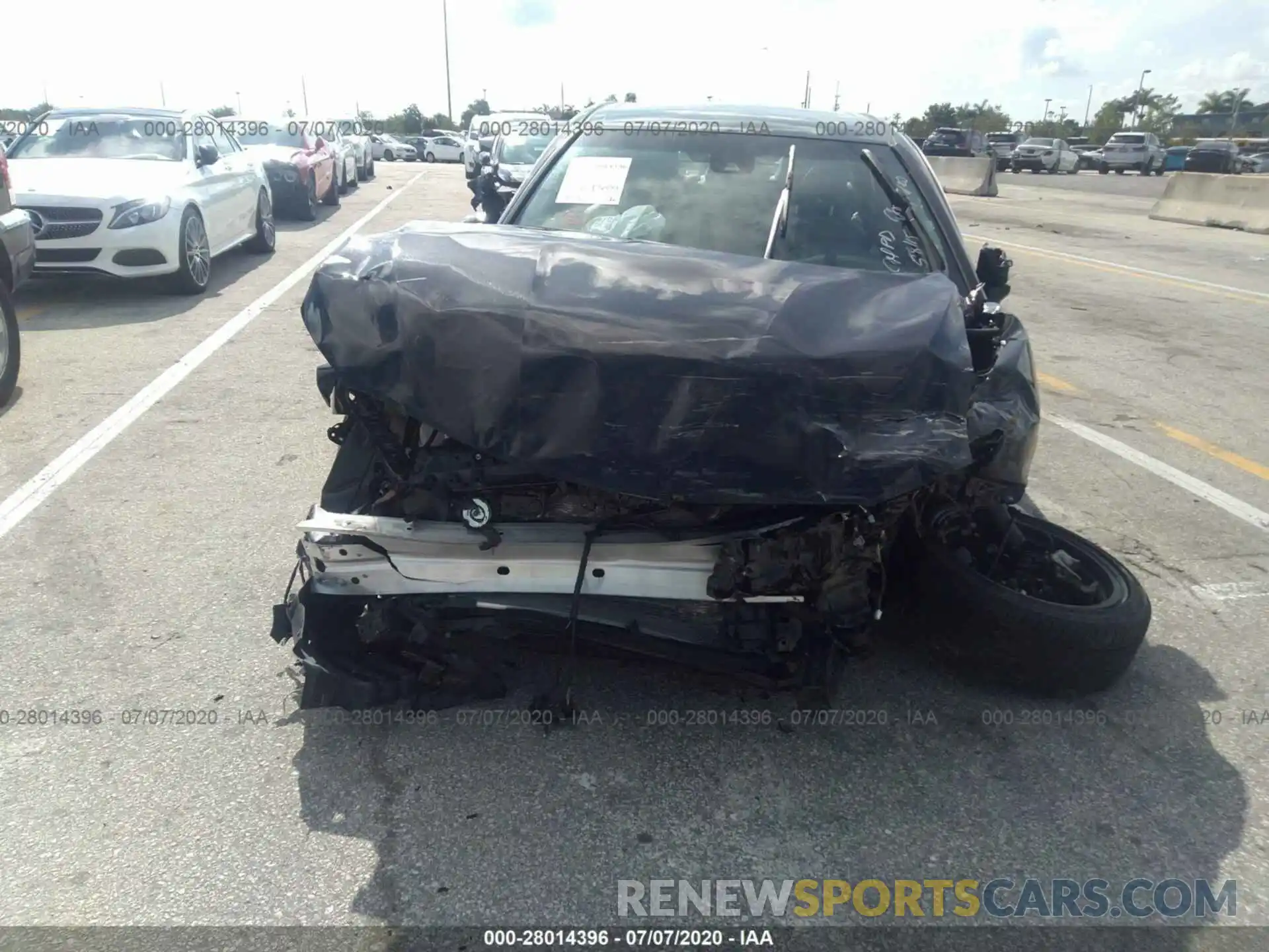 6 Photograph of a damaged car 4T1G11AK9LU305815 TOYOTA CAMRY 2020