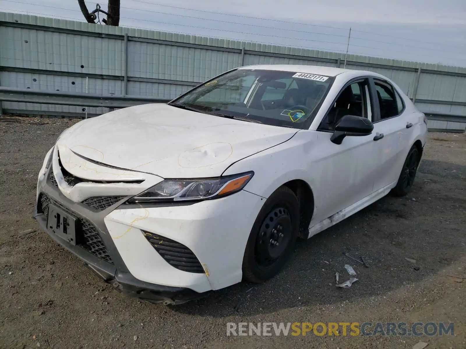 2 Photograph of a damaged car 4T1G11AK9LU307340 TOYOTA CAMRY 2020