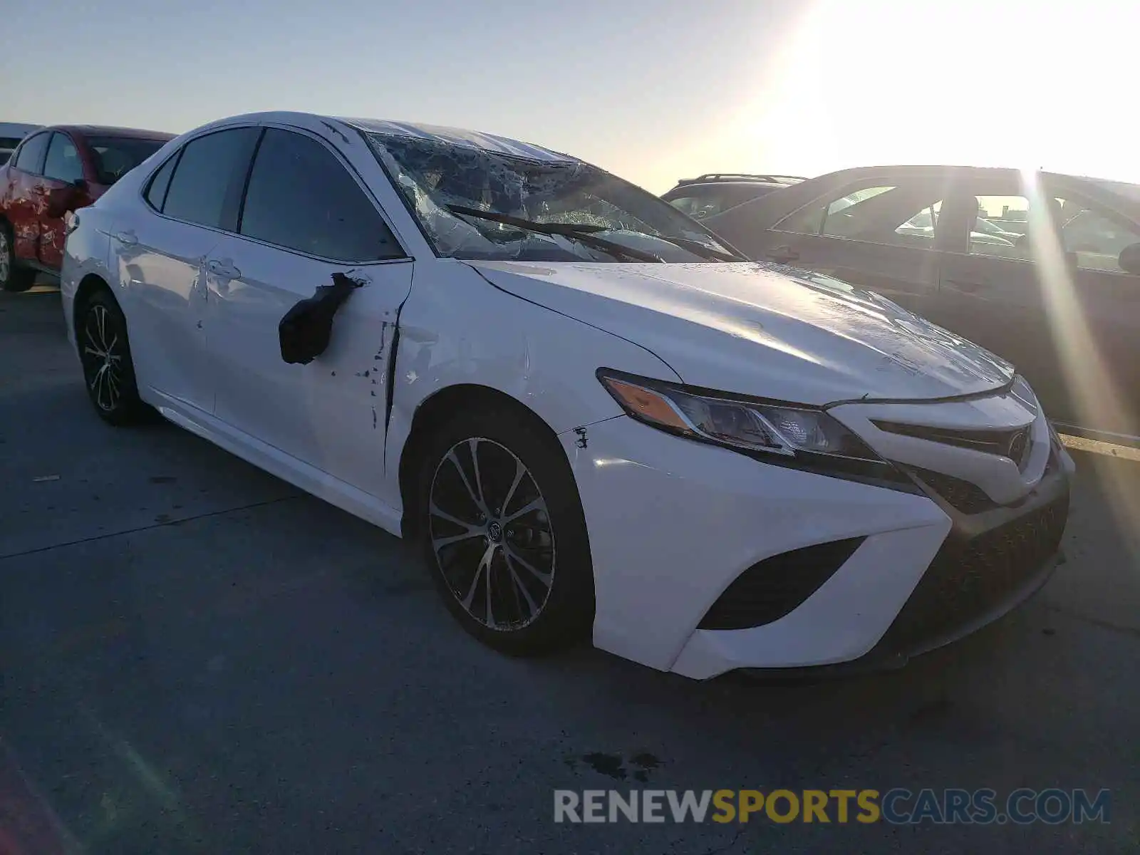 1 Photograph of a damaged car 4T1G11AK9LU308004 TOYOTA CAMRY 2020