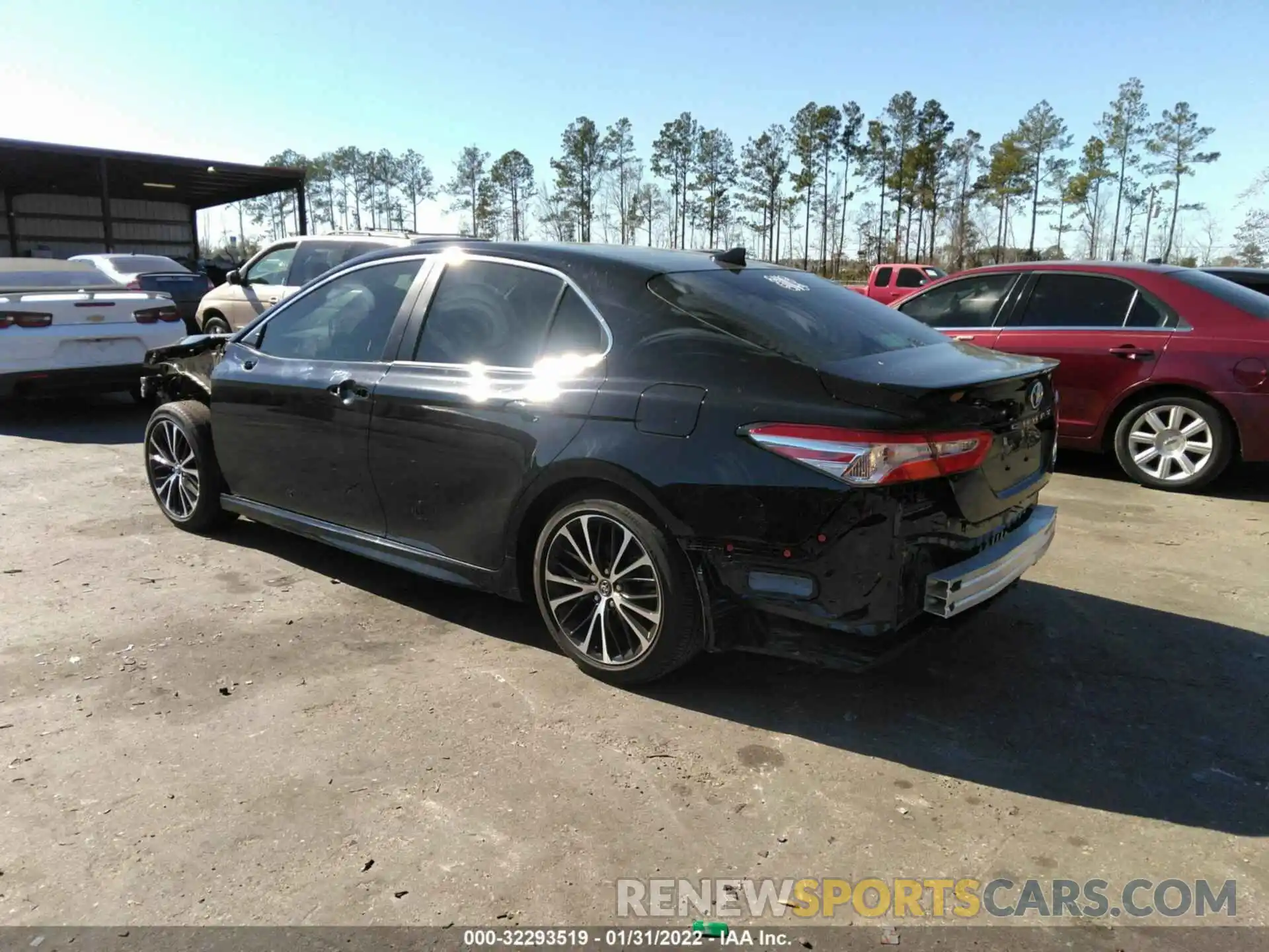 3 Photograph of a damaged car 4T1G11AK9LU312389 TOYOTA CAMRY 2020