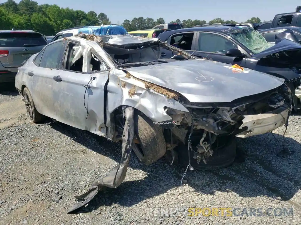 1 Photograph of a damaged car 4T1G11AK9LU312859 TOYOTA CAMRY 2020