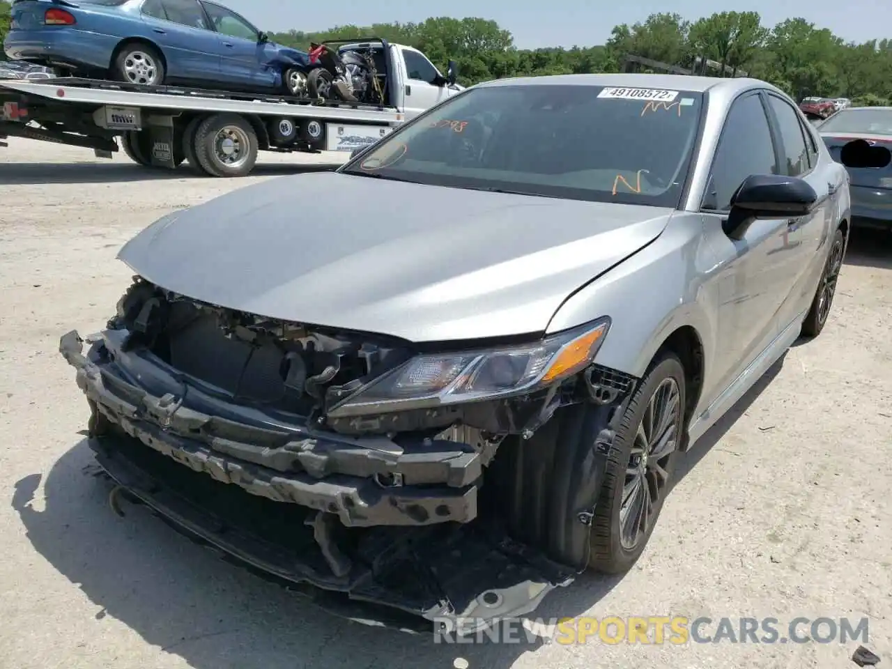 2 Photograph of a damaged car 4T1G11AK9LU313798 TOYOTA CAMRY 2020