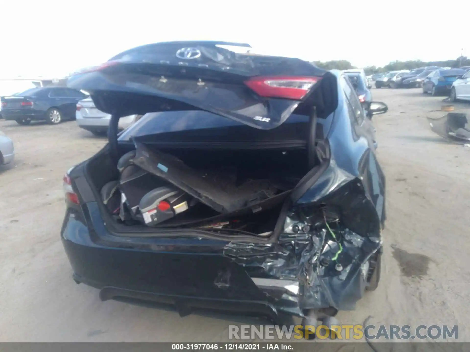 6 Photograph of a damaged car 4T1G11AK9LU315583 TOYOTA CAMRY 2020