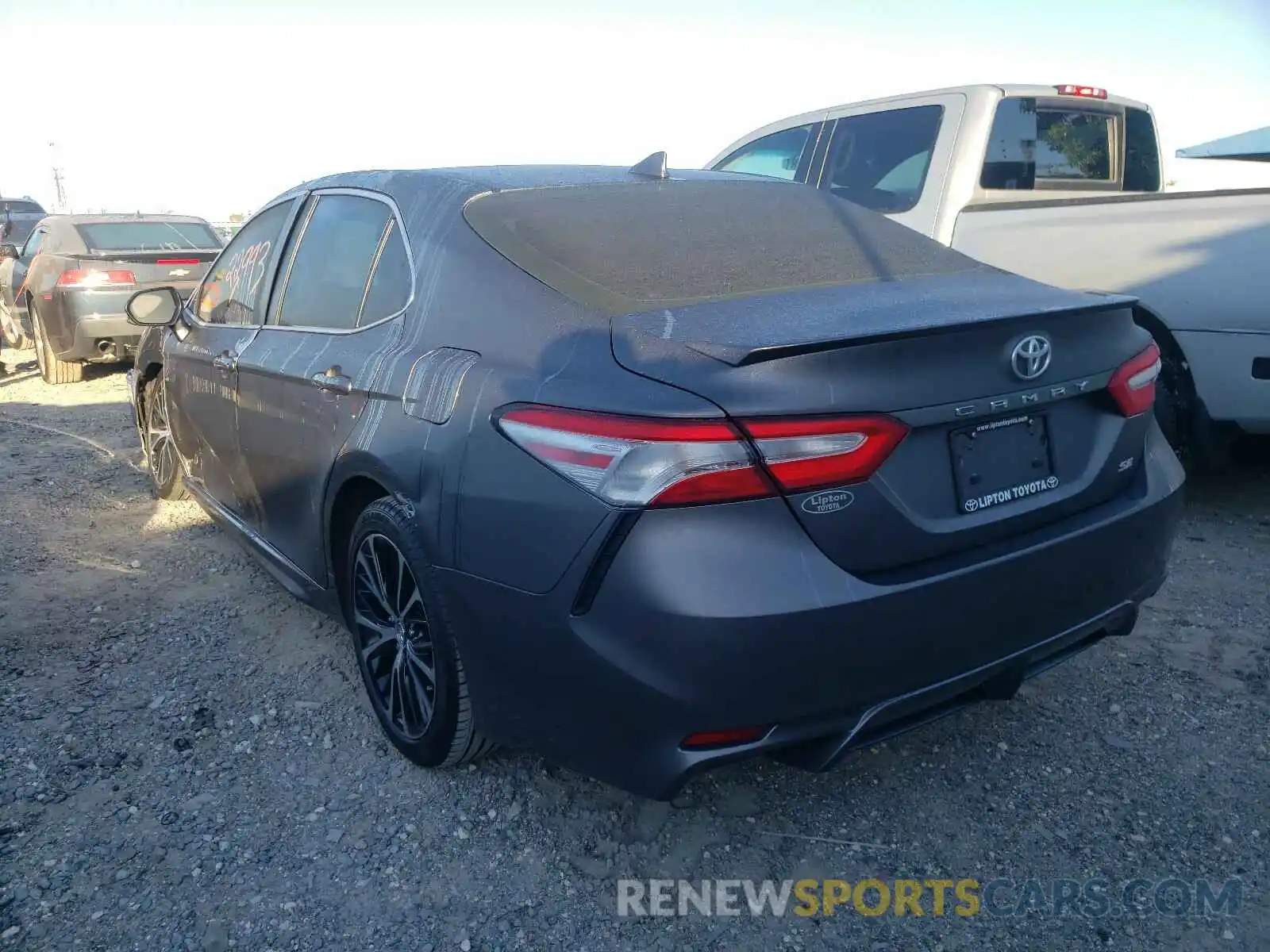 3 Photograph of a damaged car 4T1G11AK9LU323375 TOYOTA CAMRY 2020