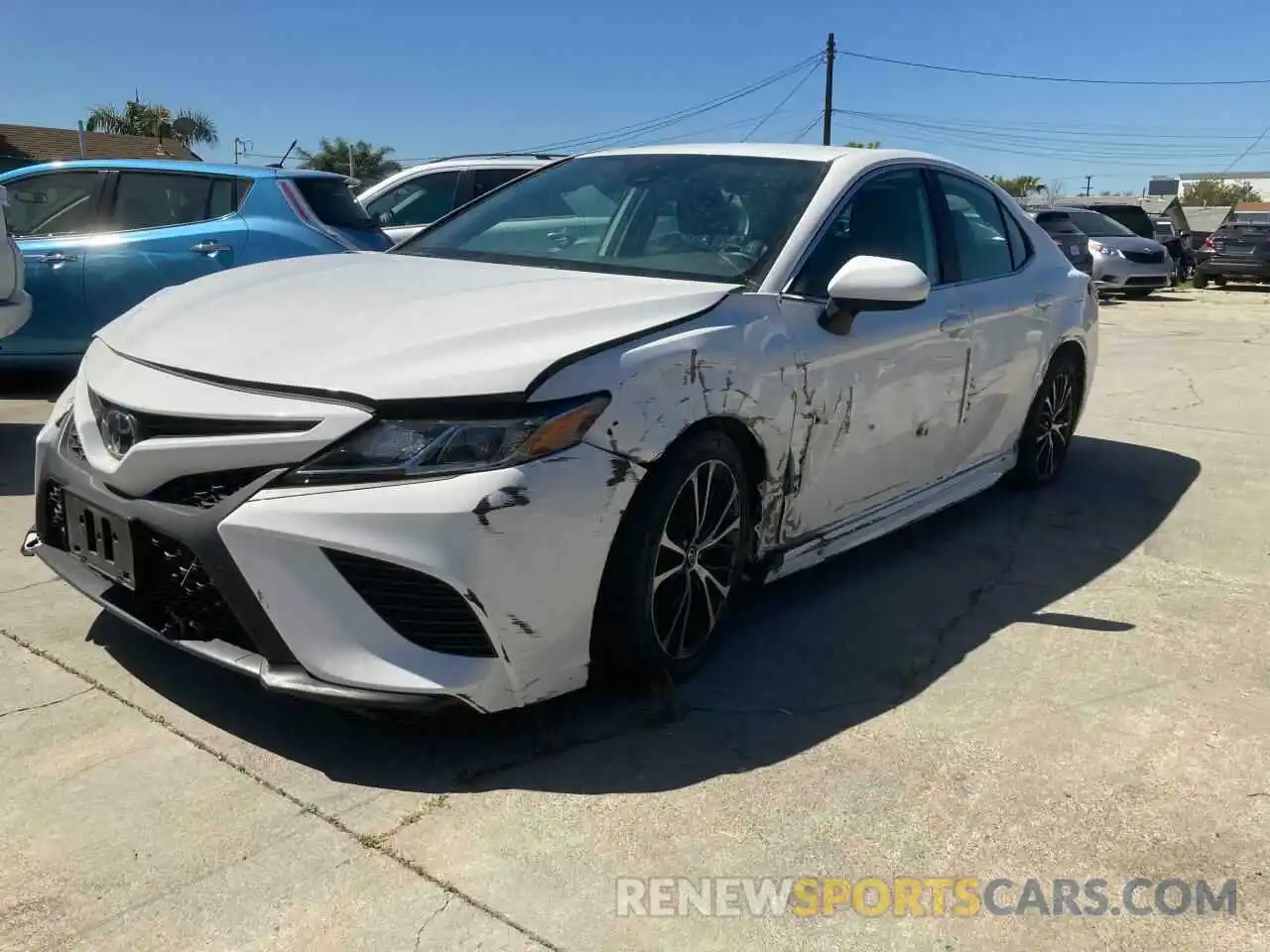 2 Photograph of a damaged car 4T1G11AK9LU326485 TOYOTA CAMRY 2020