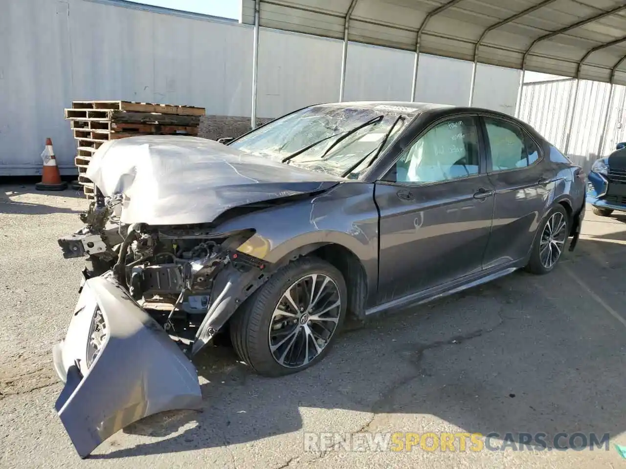 2 Photograph of a damaged car 4T1G11AK9LU327717 TOYOTA CAMRY 2020