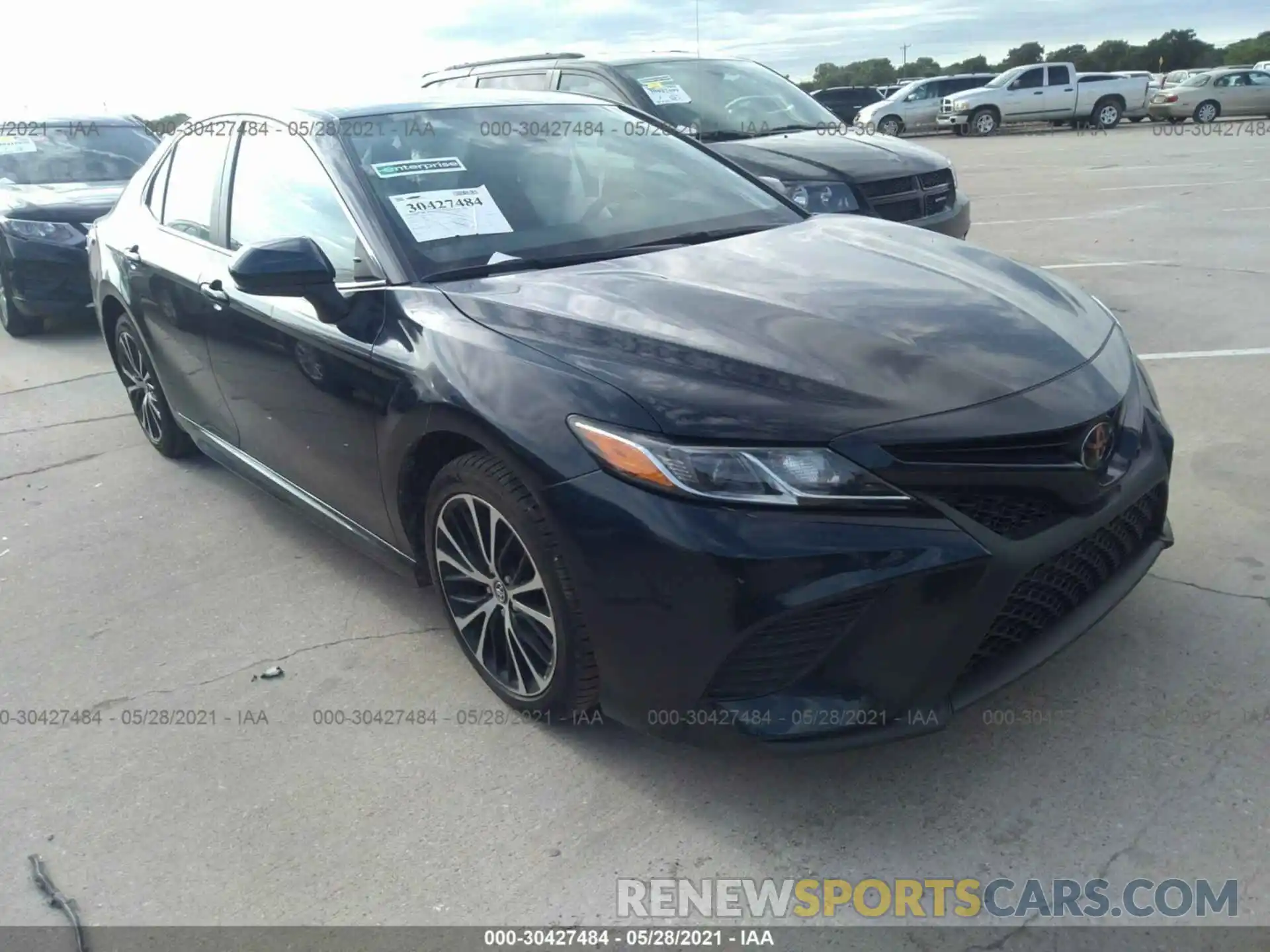 1 Photograph of a damaged car 4T1G11AK9LU327748 TOYOTA CAMRY 2020