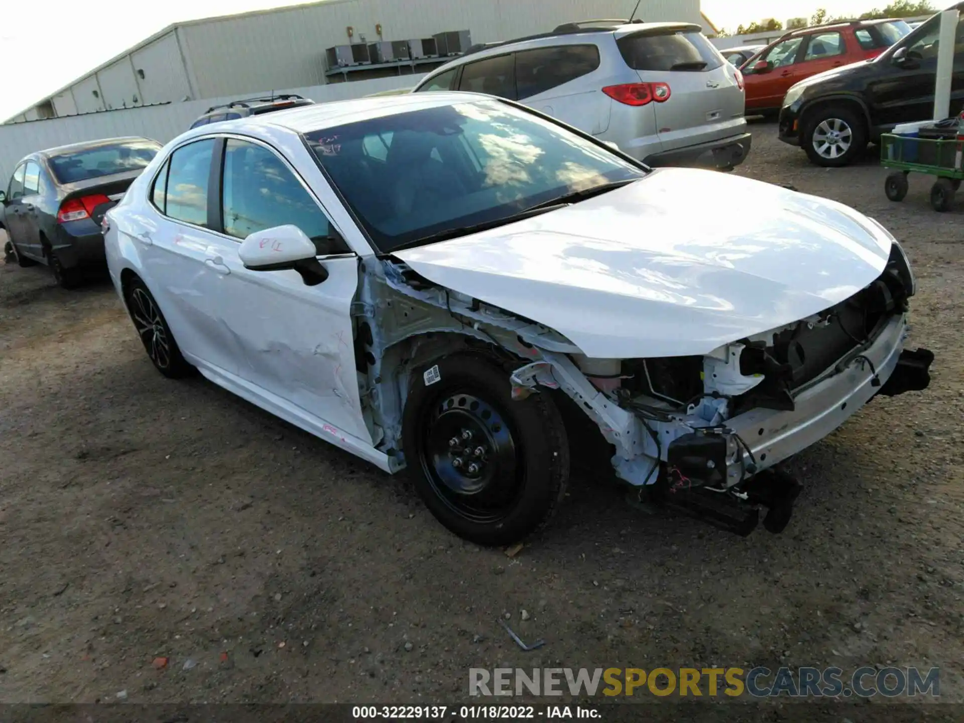 1 Photograph of a damaged car 4T1G11AK9LU327779 TOYOTA CAMRY 2020