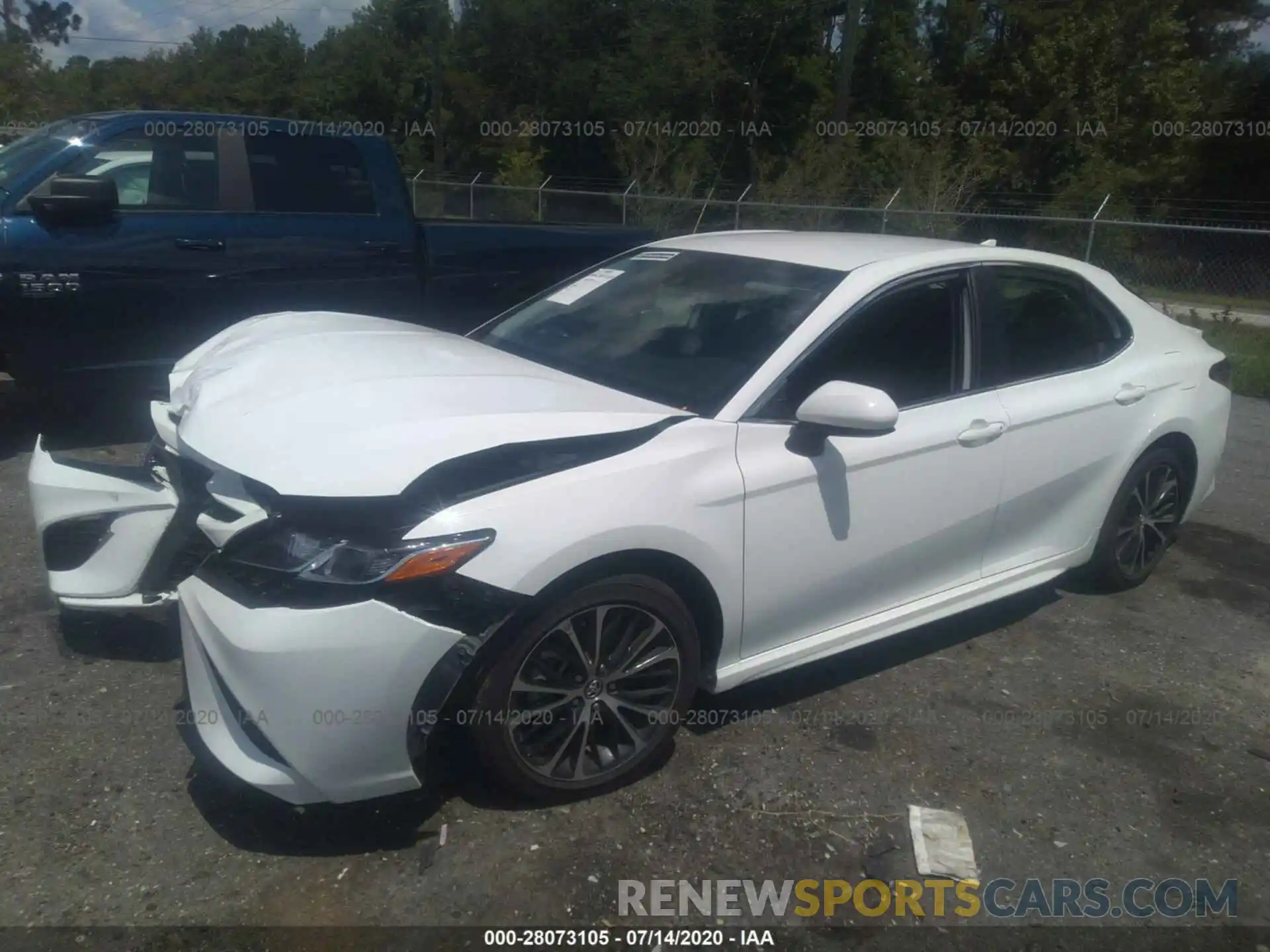 2 Photograph of a damaged car 4T1G11AK9LU330102 TOYOTA CAMRY 2020