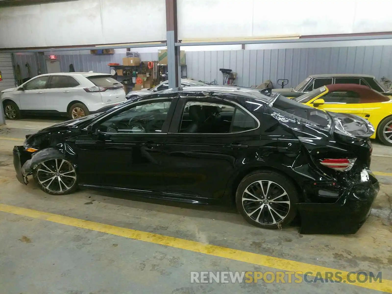 9 Photograph of a damaged car 4T1G11AK9LU330200 TOYOTA CAMRY 2020