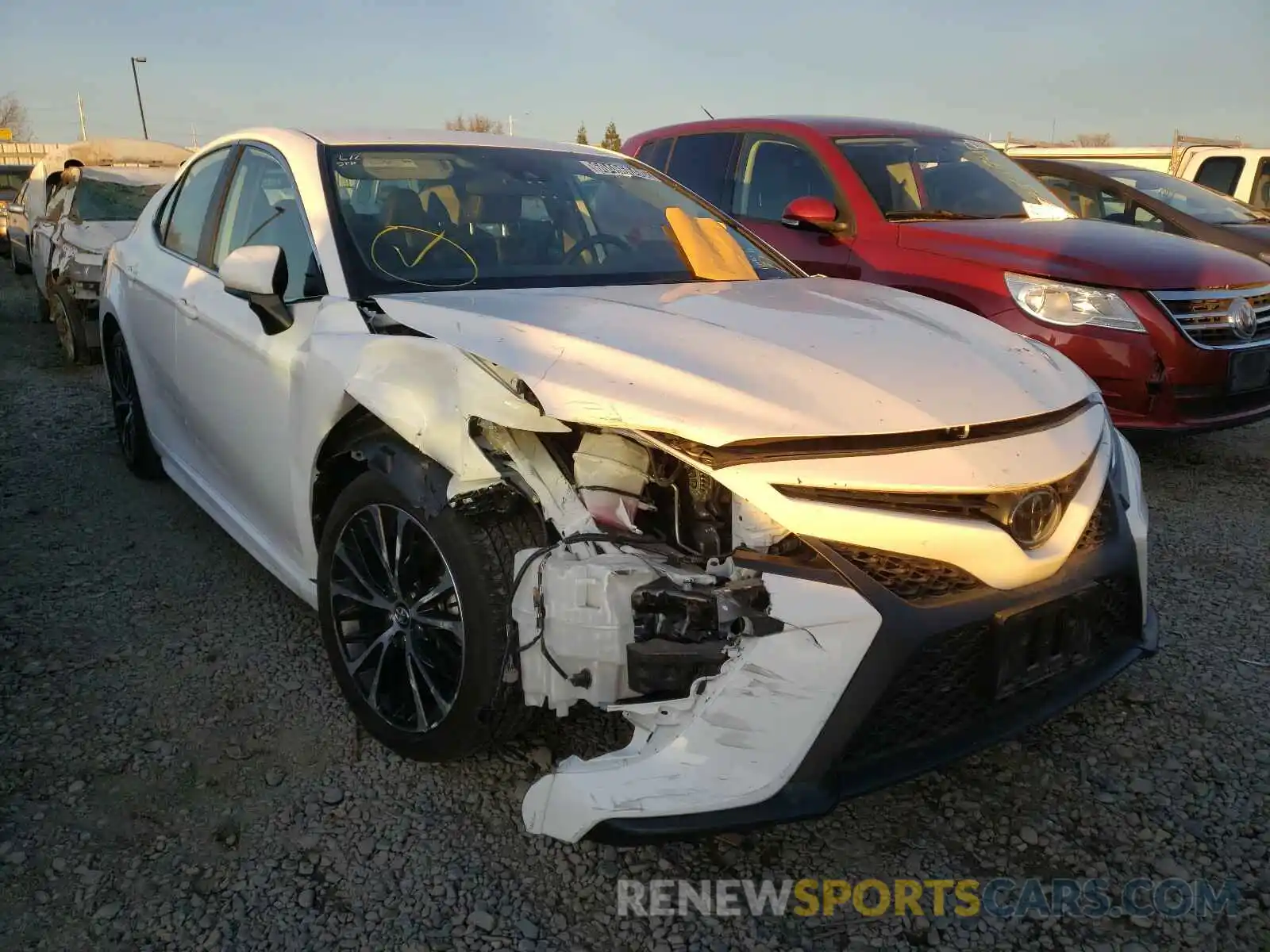 1 Photograph of a damaged car 4T1G11AK9LU330973 TOYOTA CAMRY 2020