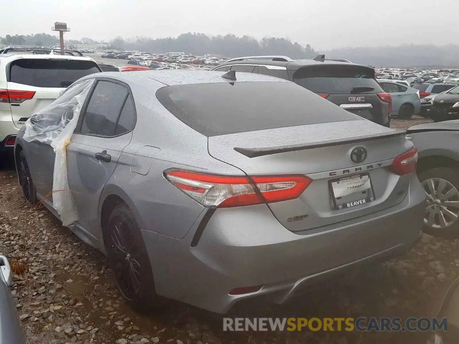 3 Photograph of a damaged car 4T1G11AK9LU333341 TOYOTA CAMRY 2020