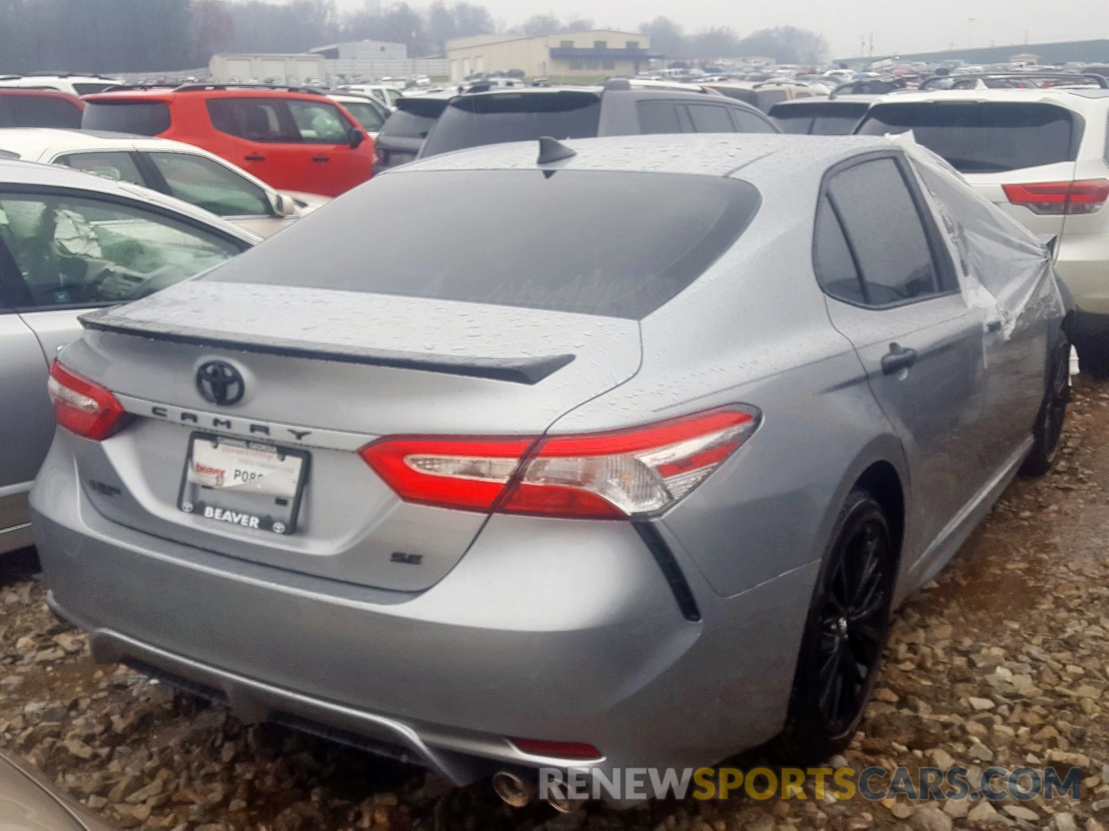 4 Photograph of a damaged car 4T1G11AK9LU333341 TOYOTA CAMRY 2020