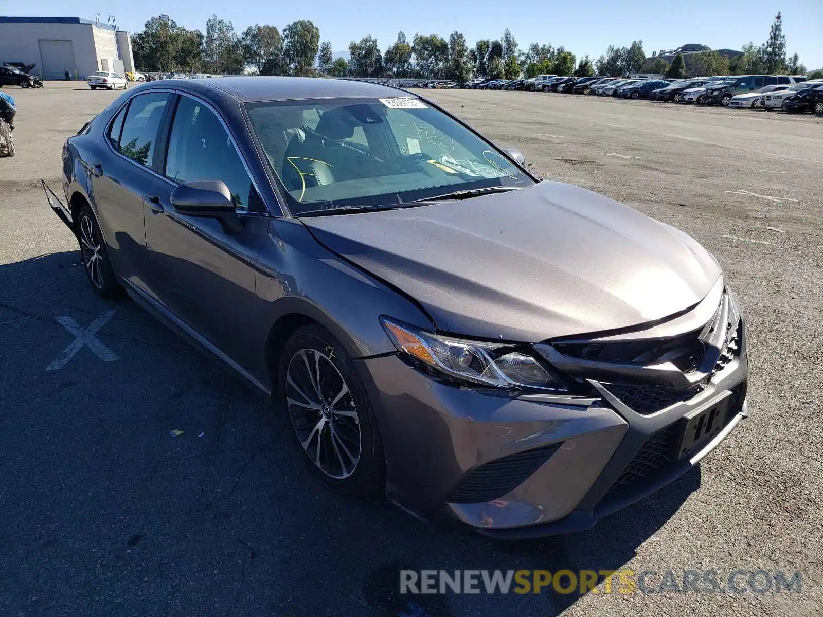 1 Photograph of a damaged car 4T1G11AK9LU334280 TOYOTA CAMRY 2020